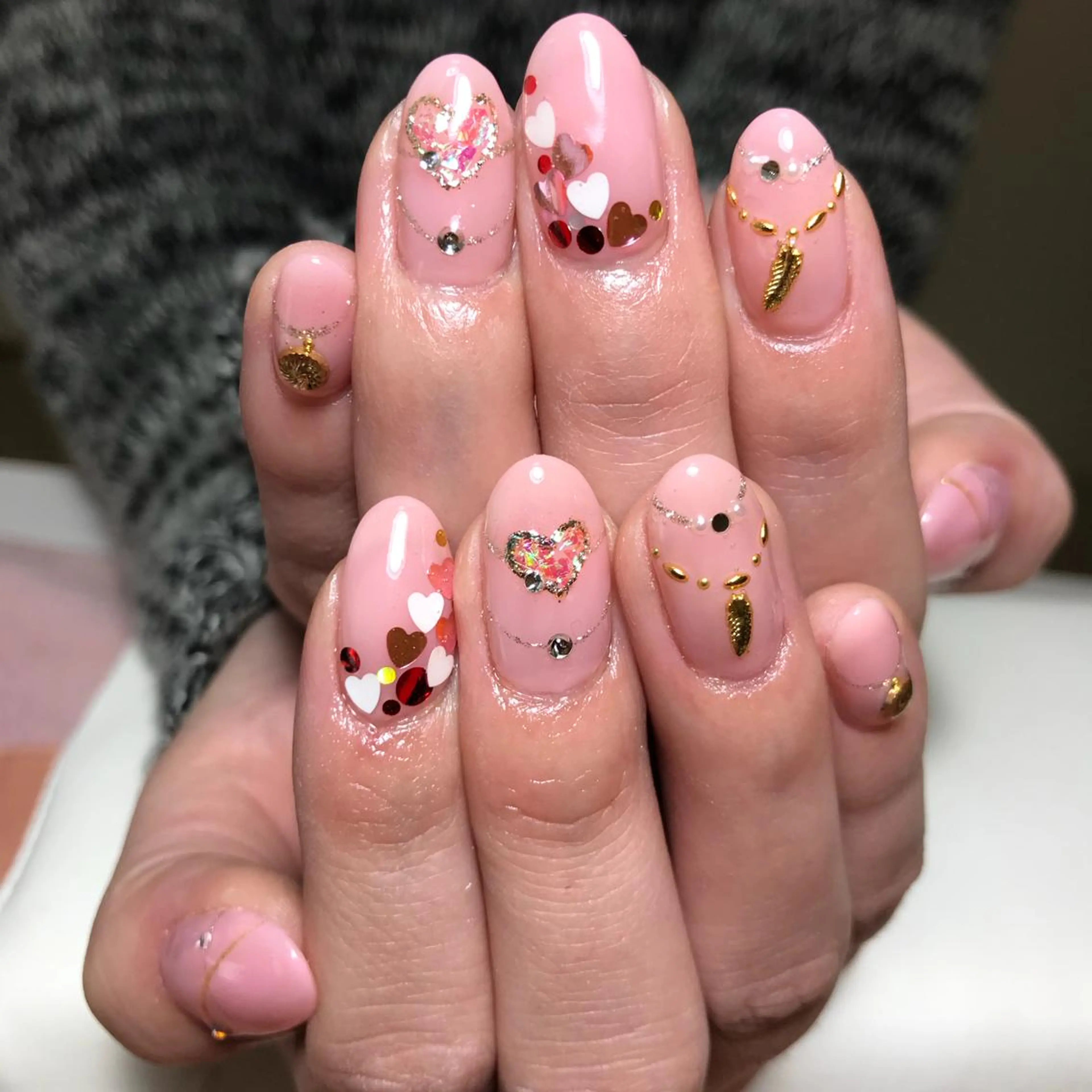 ネイル バレンタイン RireOne ~リルワン~のネイルデザイン