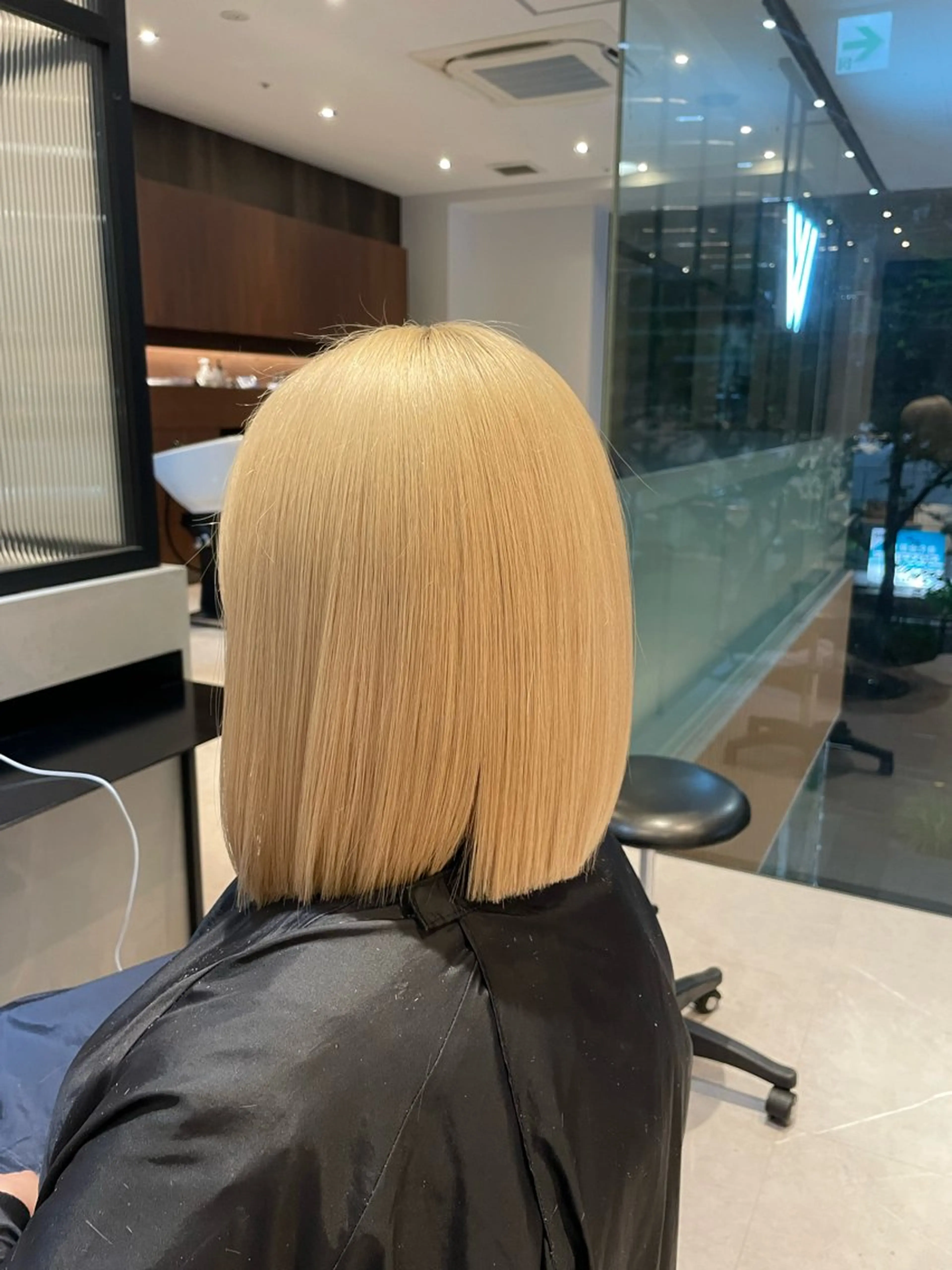 ショート カラー ボブ ショートヘア カット ヘアカラー トリートメント 透明感カラー🫧/ 髪質お悩み改善/みゆのヘアスタイル