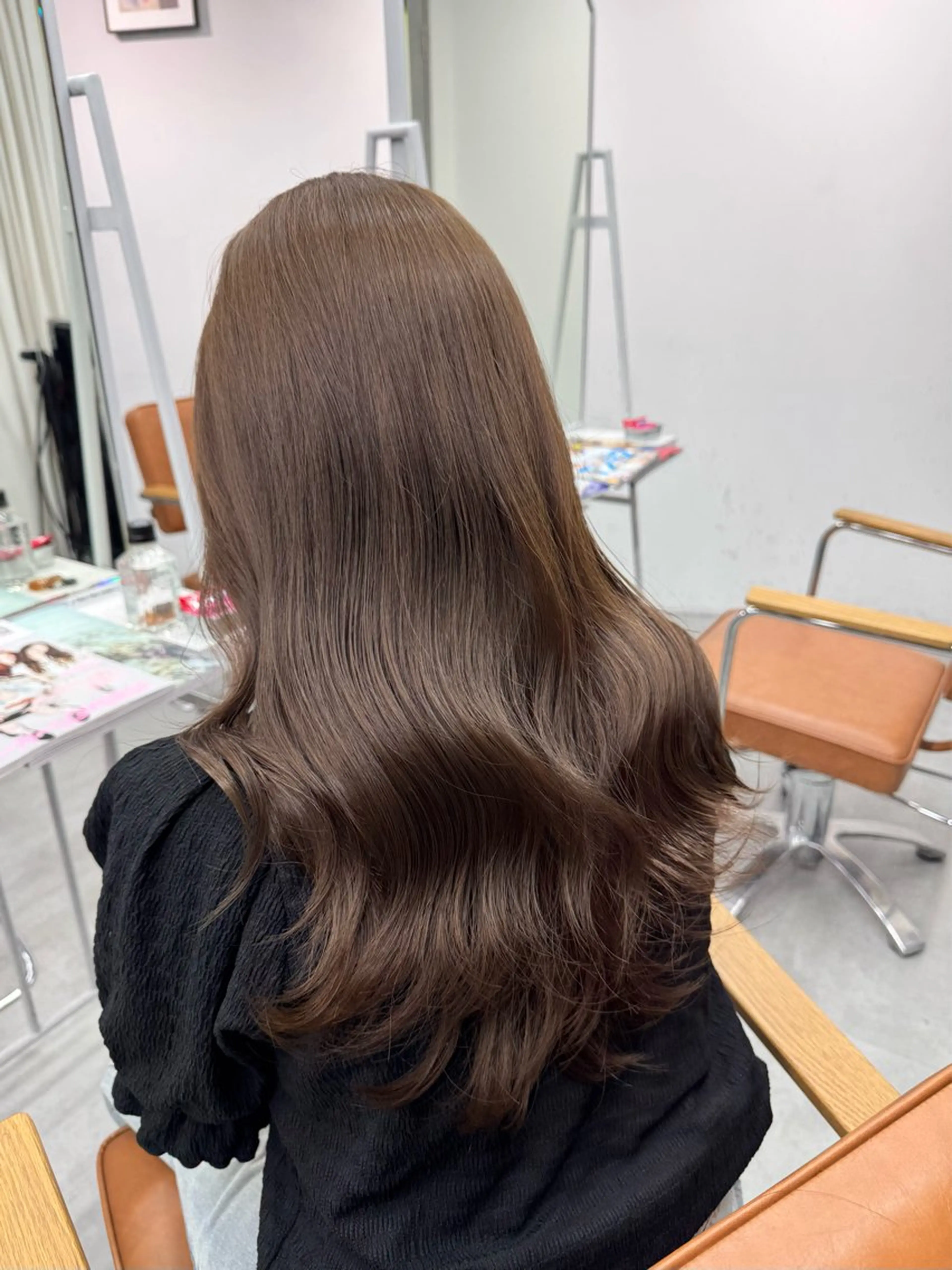 ロング カラー ヘアアレンジ ヘアカラー ブリーチなしカラー /ベージュ/安形翔のヘアスタイル