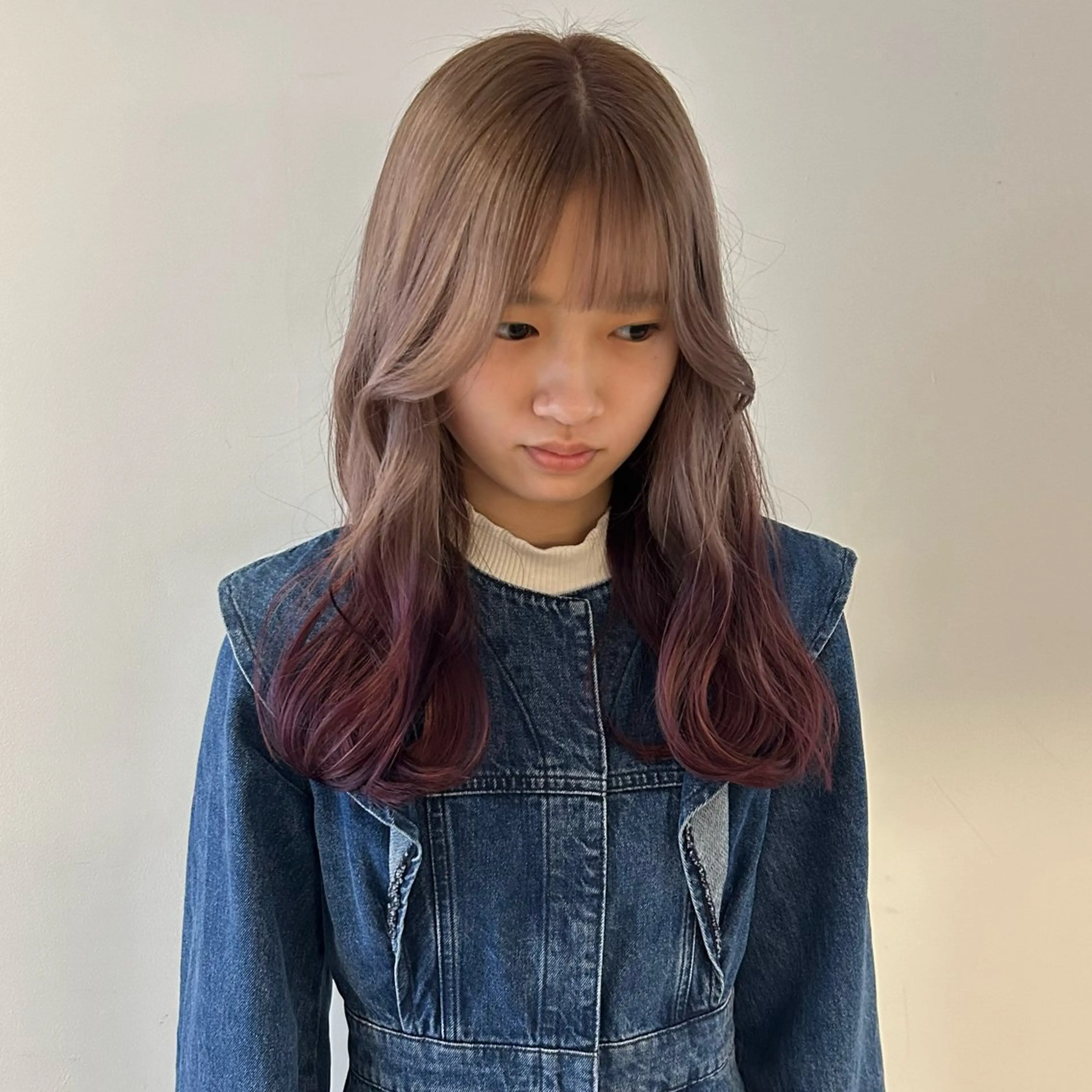 セミロング カラー ブリーチ ケアブリーチ 透明感カラー ダブルカラー ブリーチなしカラー nonoka オリーブ/グレージュのヘアスタイル