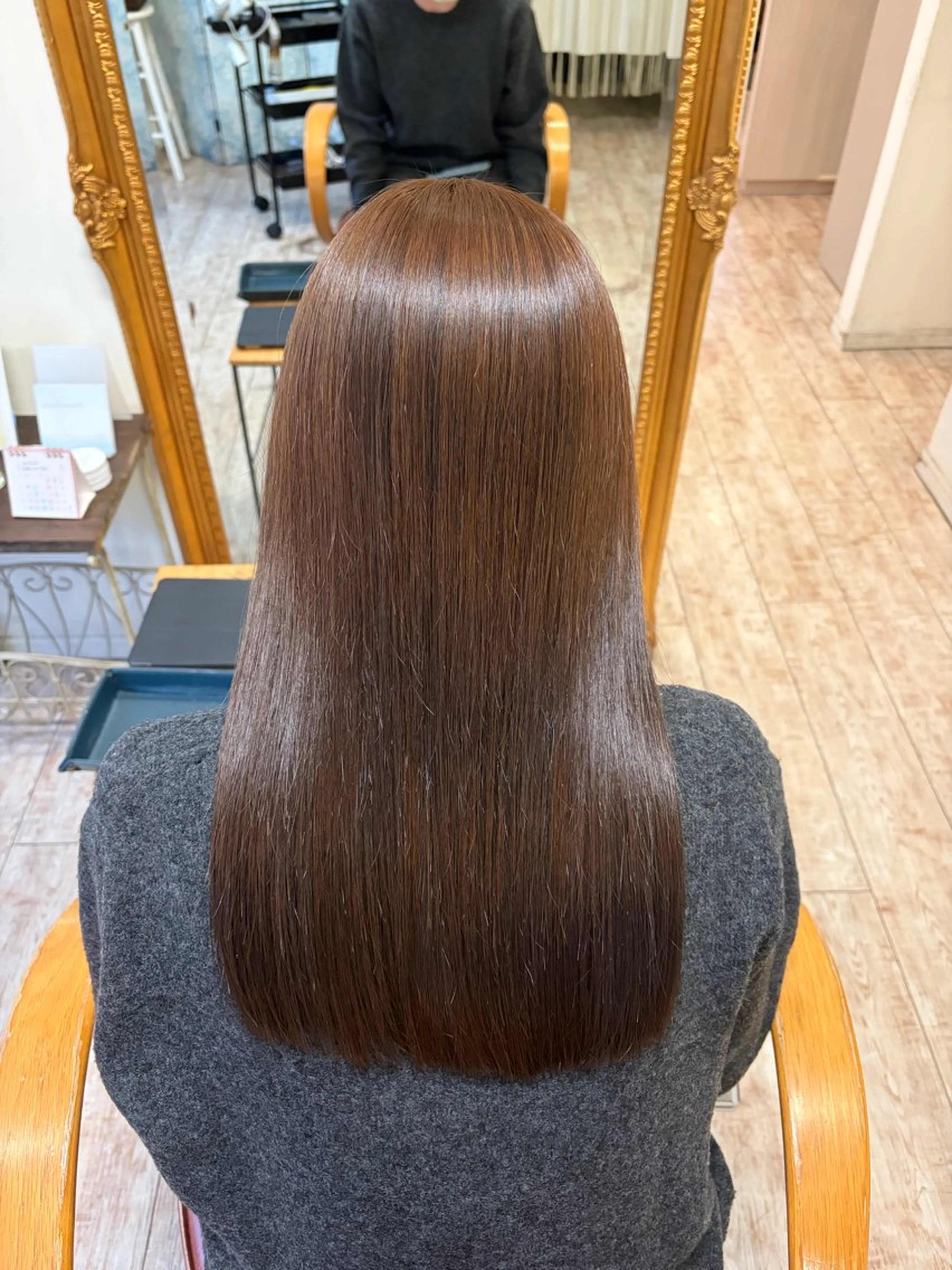 セミロング カット ヘアカラー 【艶髪カラー】 omiのヘアスタイル