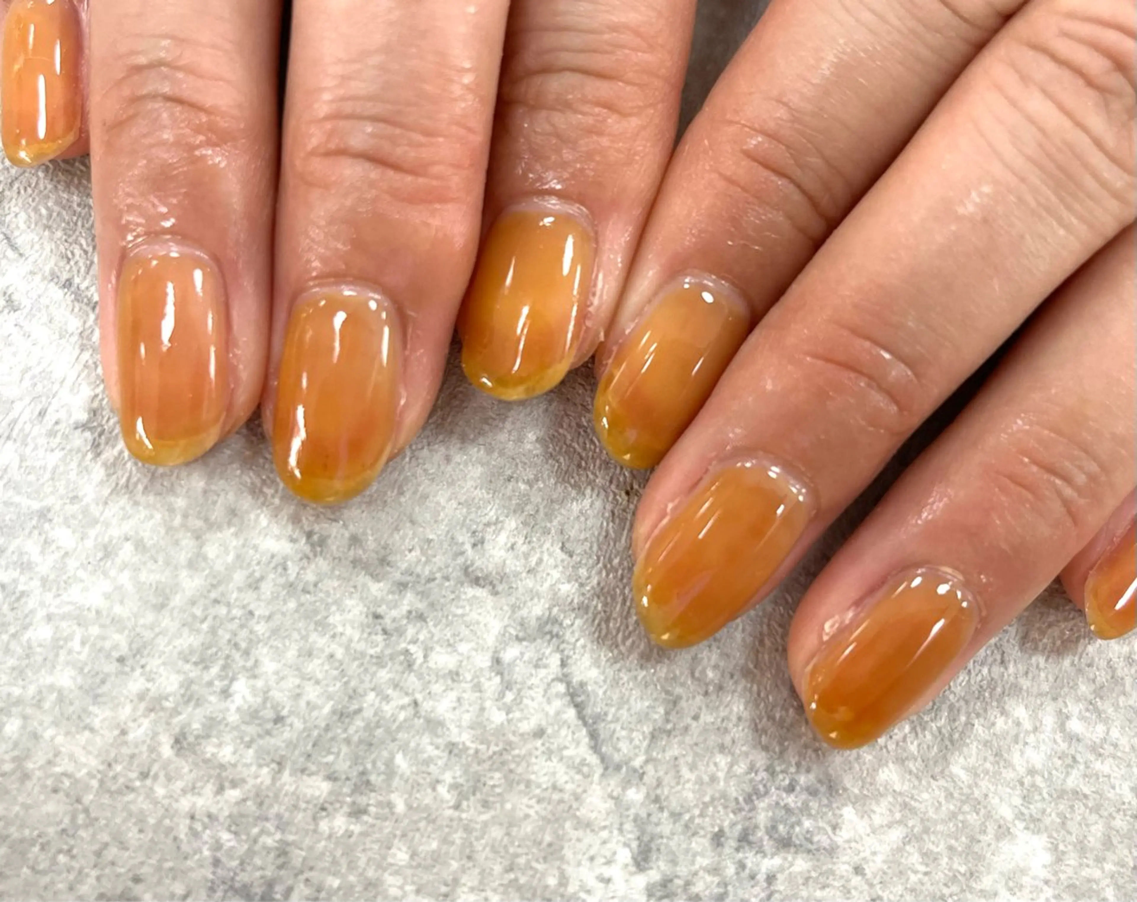 ネイル フットネイル フレンチネイル ガラスフレンチ グラデーション キラキラネイル ハンドネイル 二見 晴香のネイルデザイン