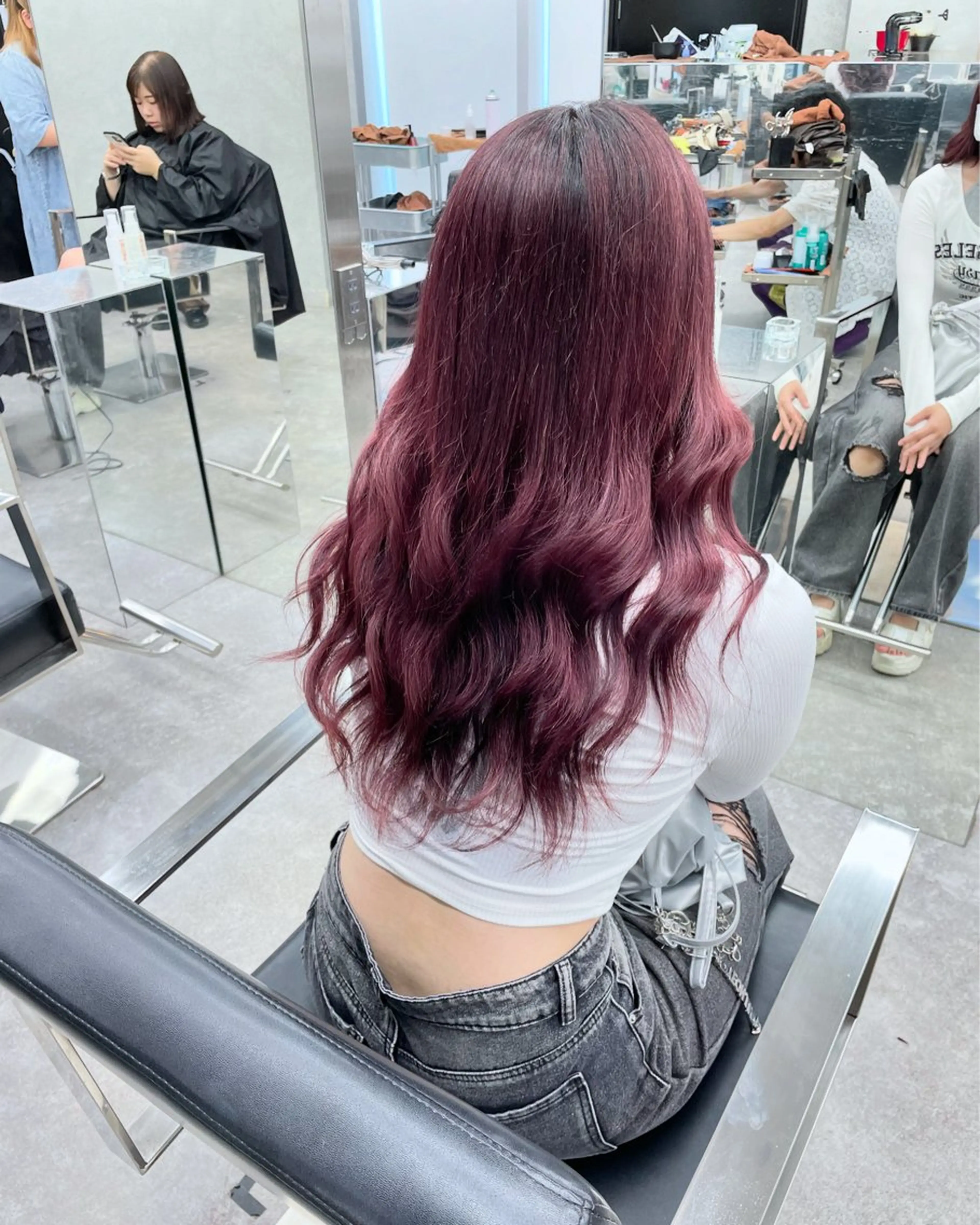 ロング カラー ヘアアレンジ ブリーチ ボルドーカラー ハイトーンカラー レッドカラー 髪質改善 エフェクトブリーチ 神戸 三宮 麟太郎のヘアスタイル