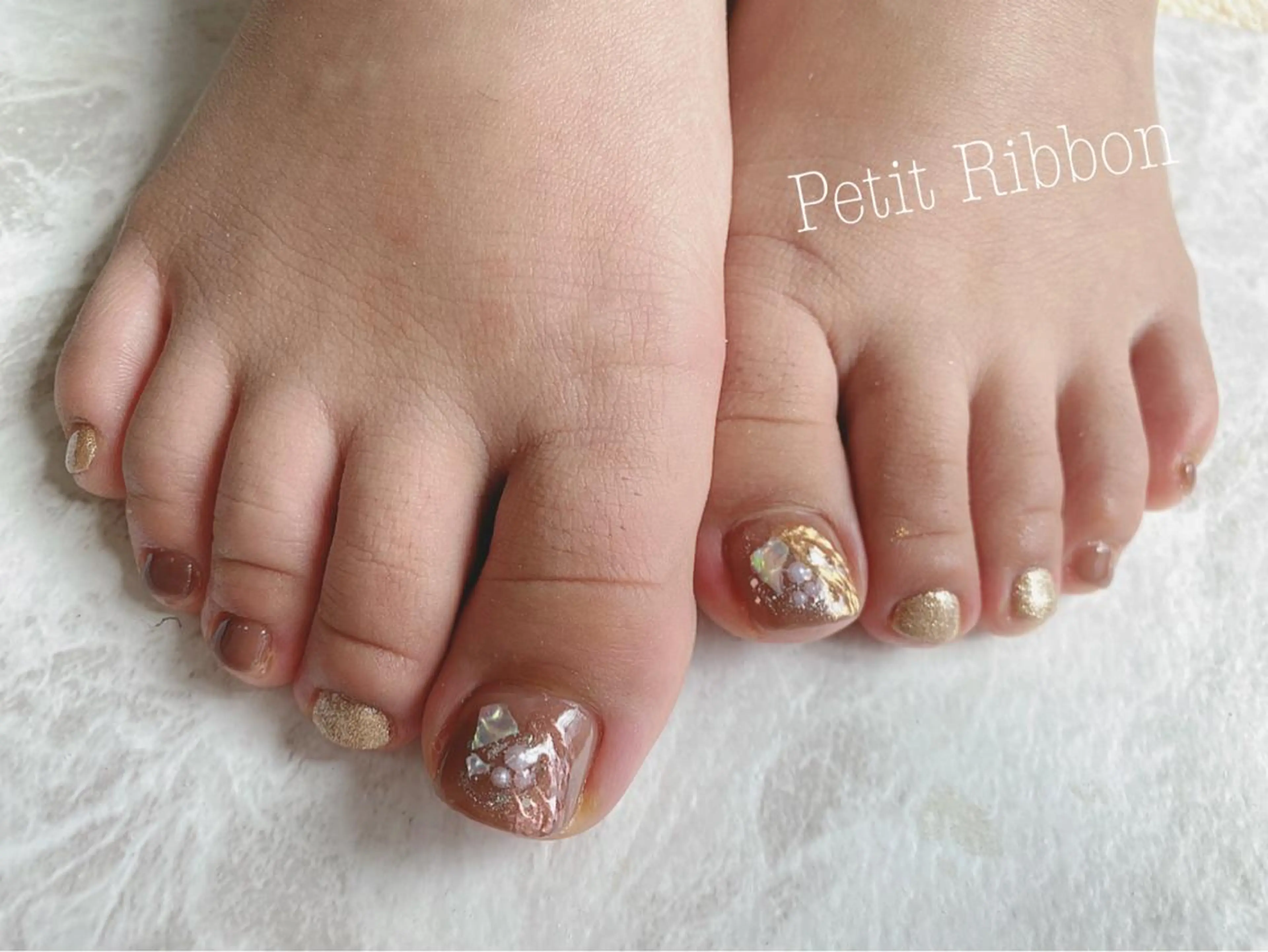 ネイル ネイルPetit Ribbonのネイルデザイン