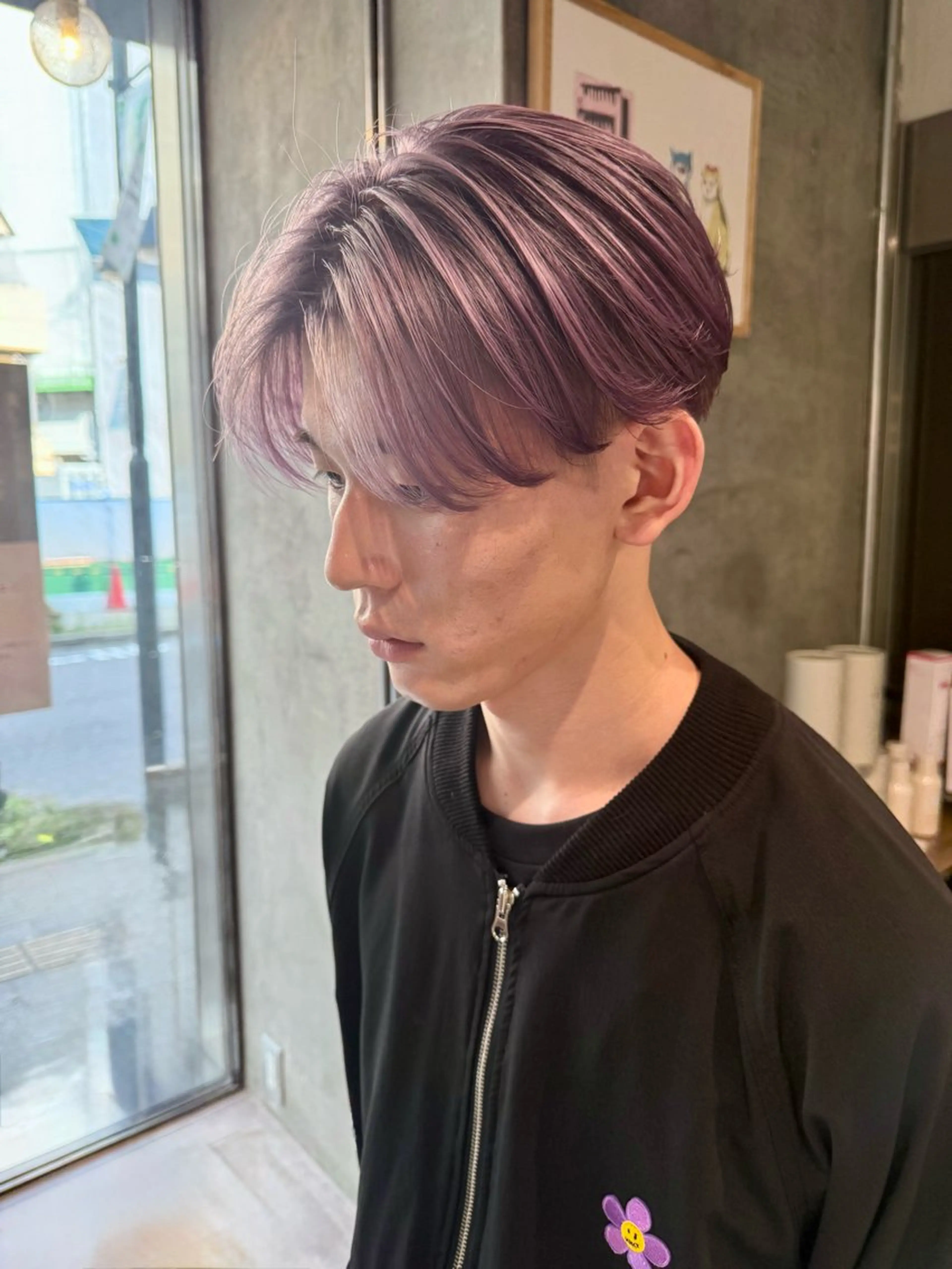 ショート メンズ メンズブリーチ ボブ 髪質改善 レイヤーカット ショートヘア カット ヘアカラー トリートメント LUCK 本厚木店のヘアスタイル