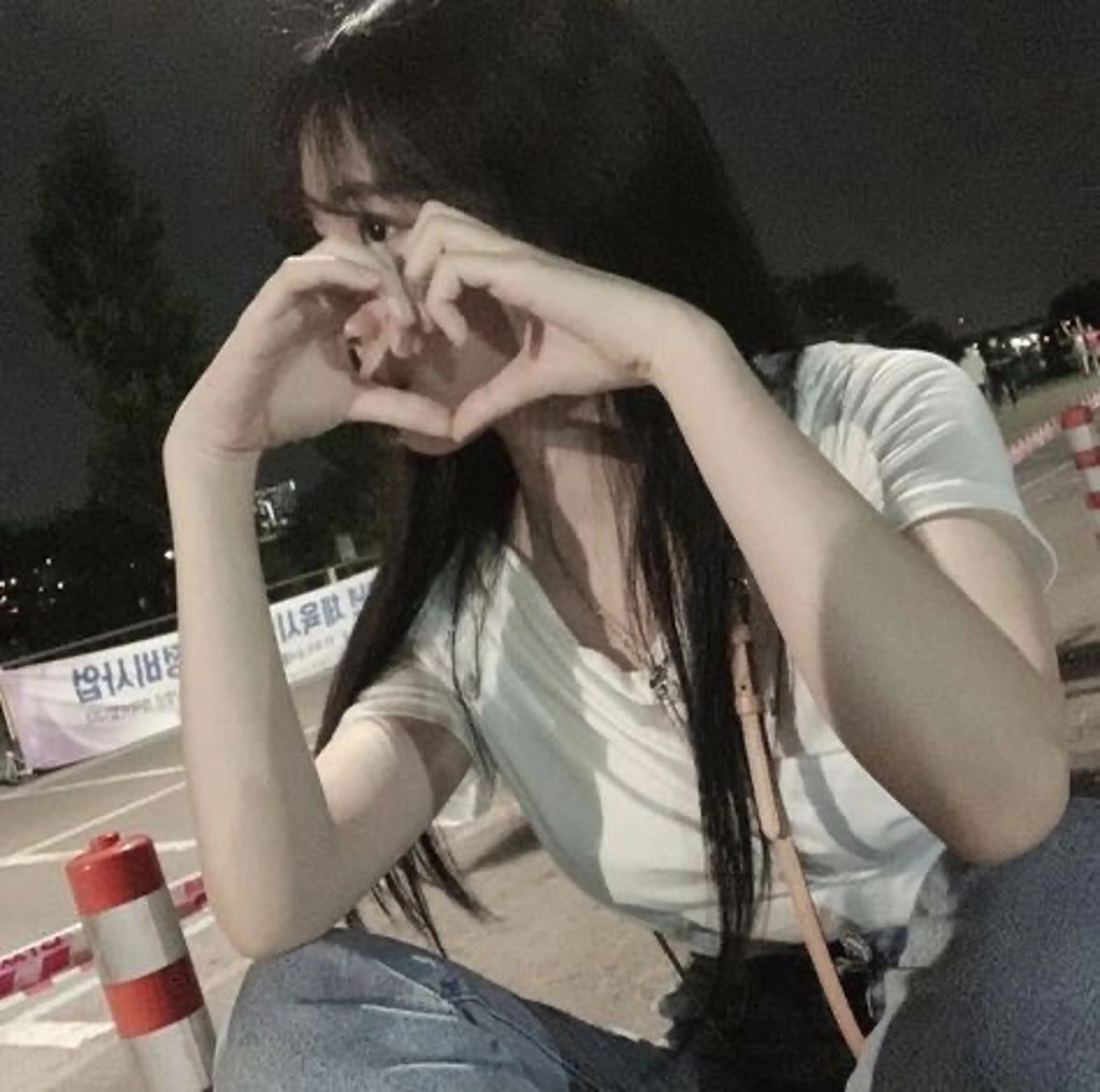 ロング カラー 透け上品ハイトーン 職人ゆうと🤍のヘアスタイル