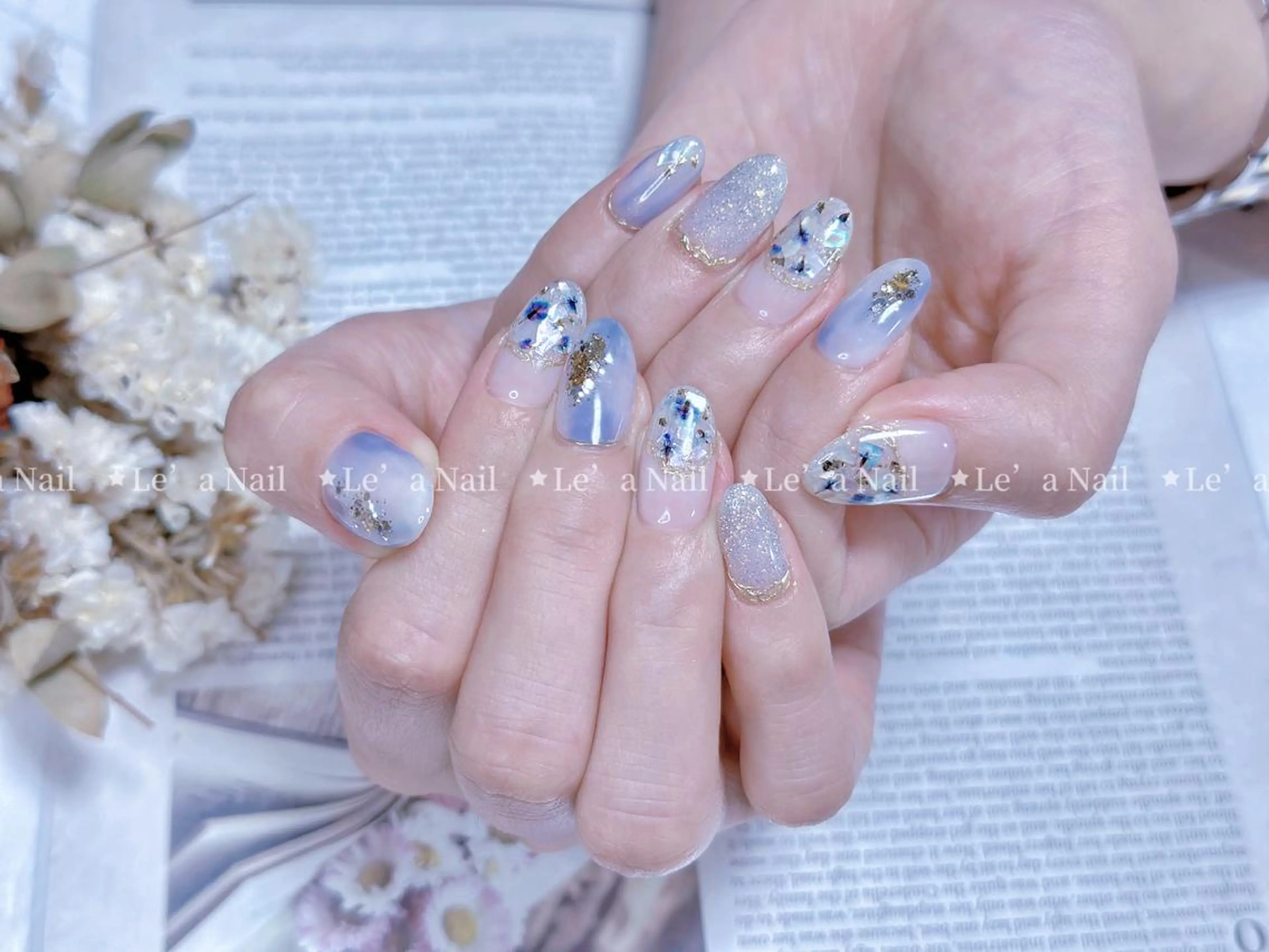 ミディアム カラー ネイル Lea NAILsalon所属・Le’a NailSalonのネイルデザイン