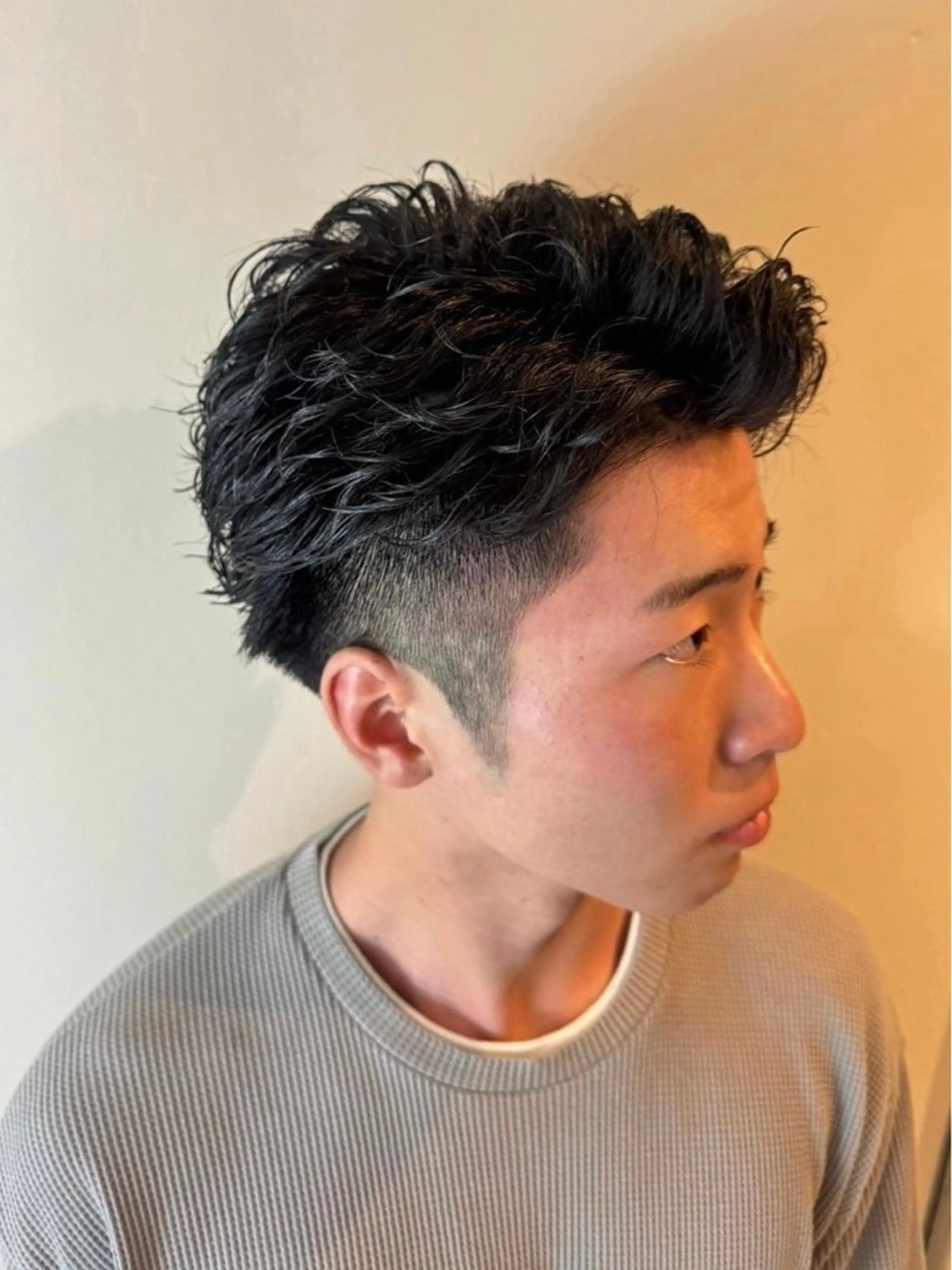 ミディアム まえひら じおんのヘアスタイル
