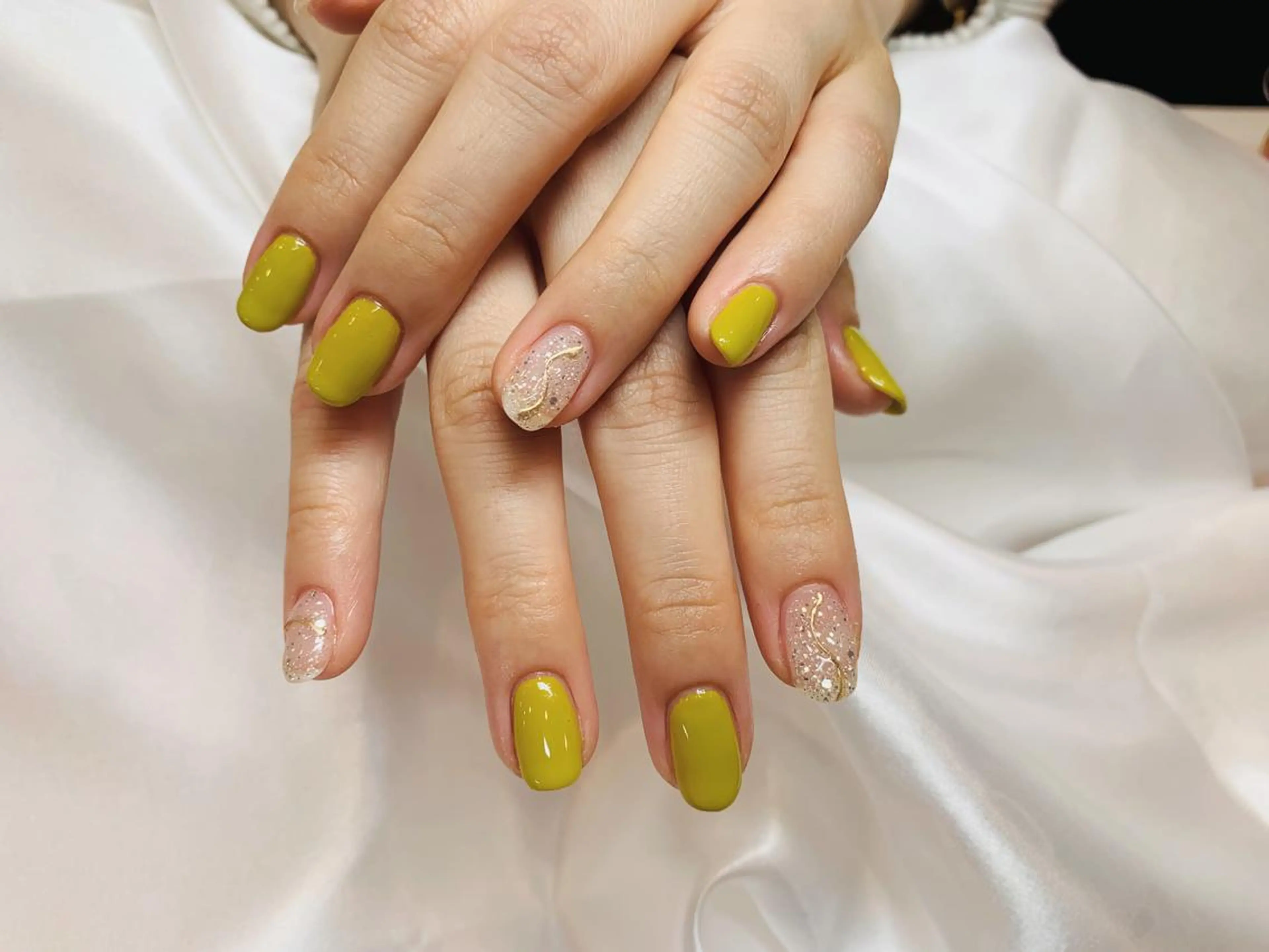 ネイル Ui_Amor (パラジェル)のネイルデザイン