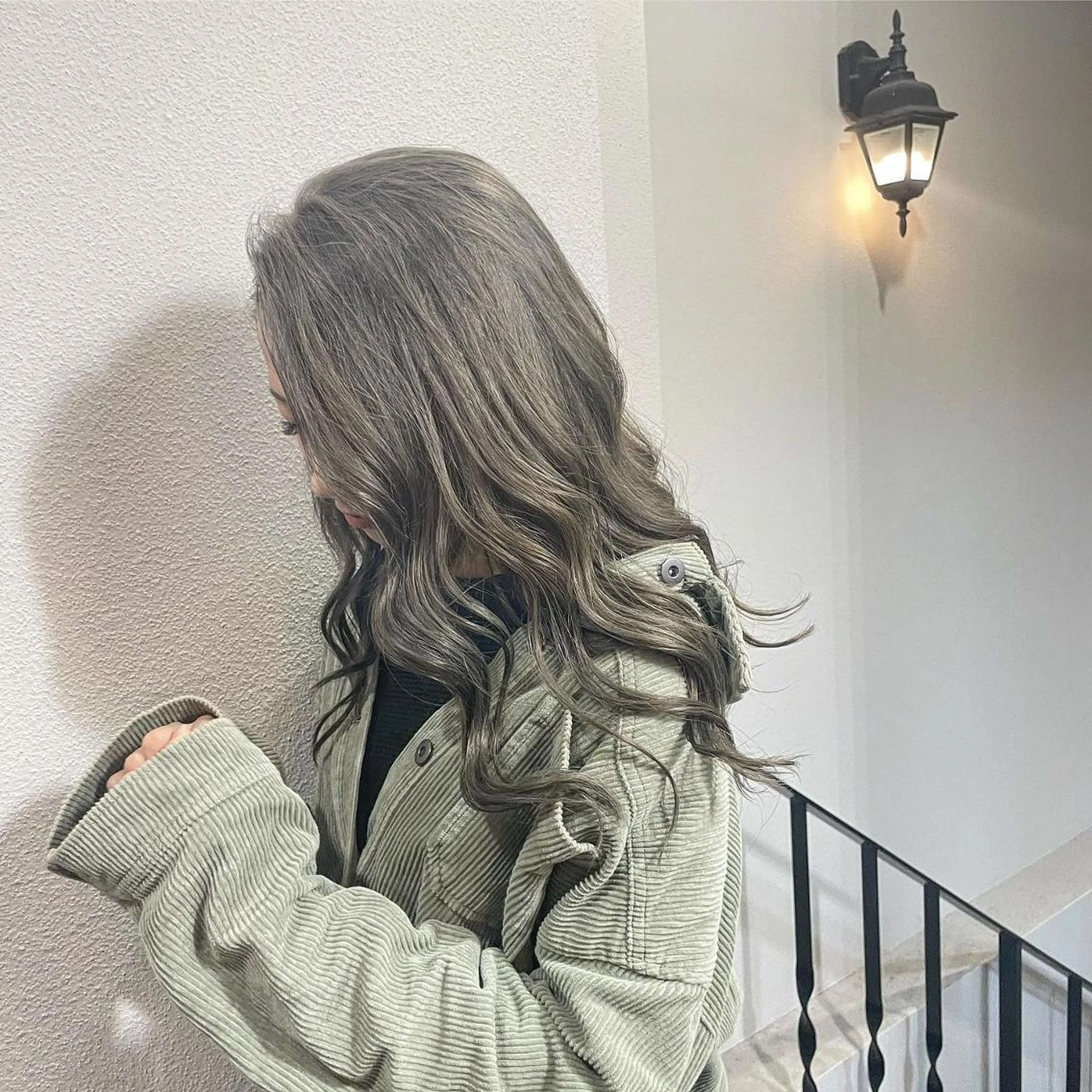 ショート カラー メンズ メンズブリーチ メンズハイトーン ベージュカラー ブリーチ 透明感カラー 🩷Eny terrace🩷のヘアスタイル