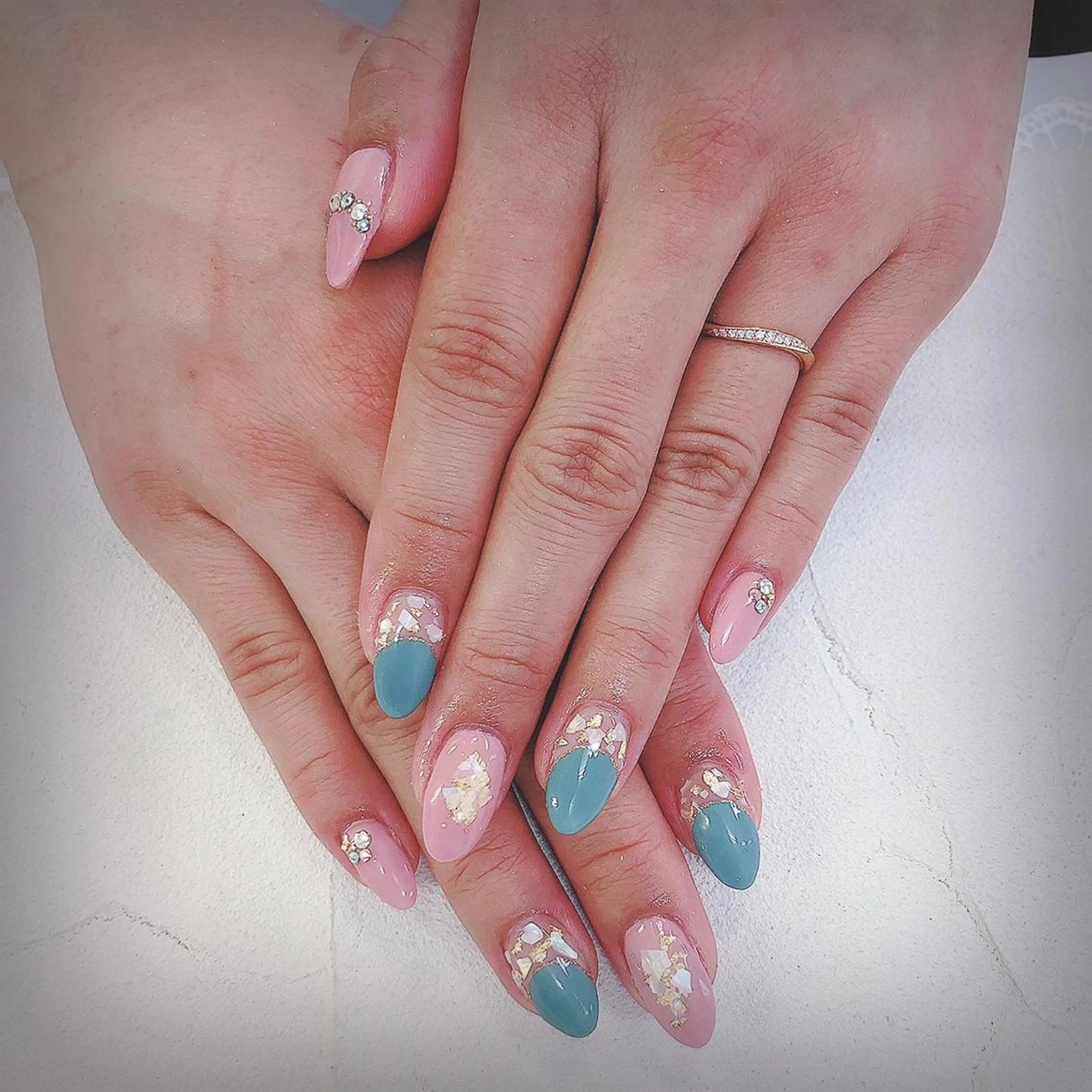 ネイル フレンチネイル ♾nail 恵美のマツエク・マツパデザイン