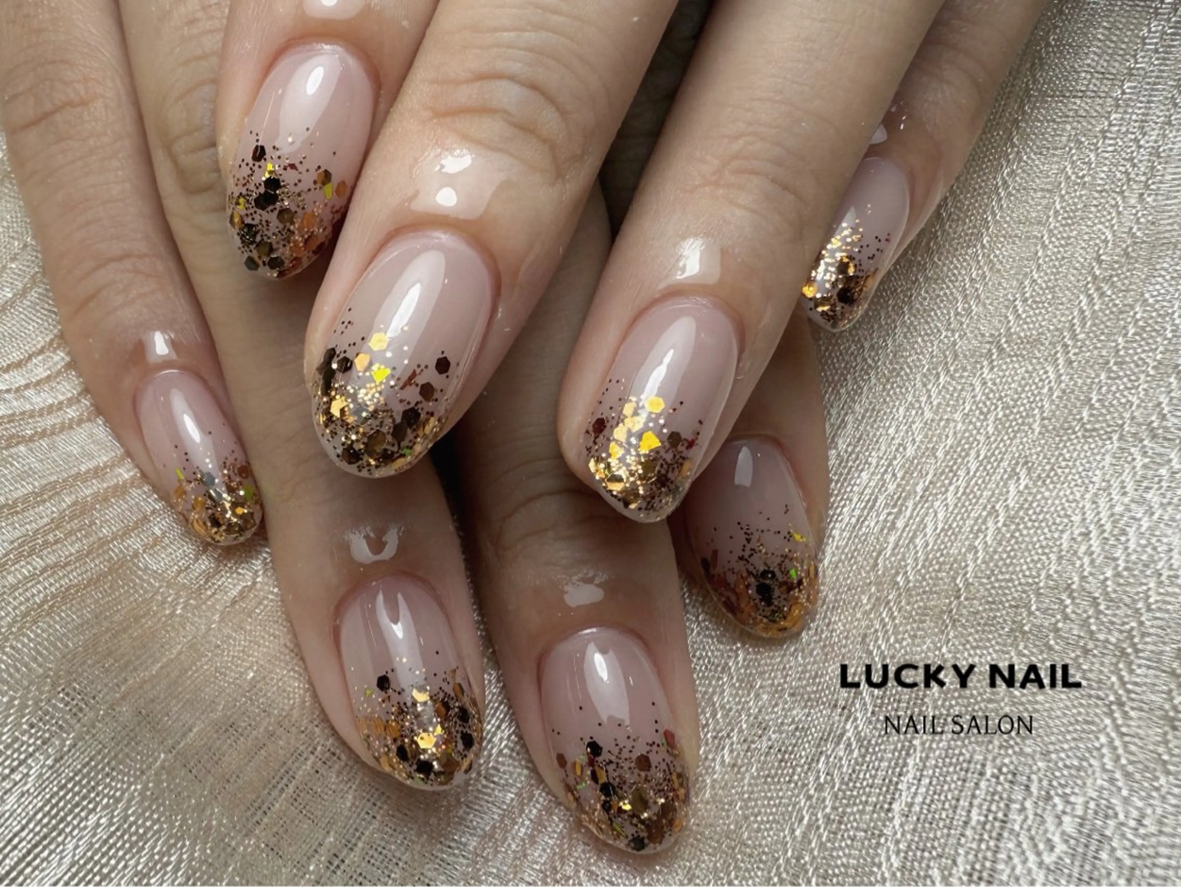 ネイル LUCKY NAILのネイルデザイン