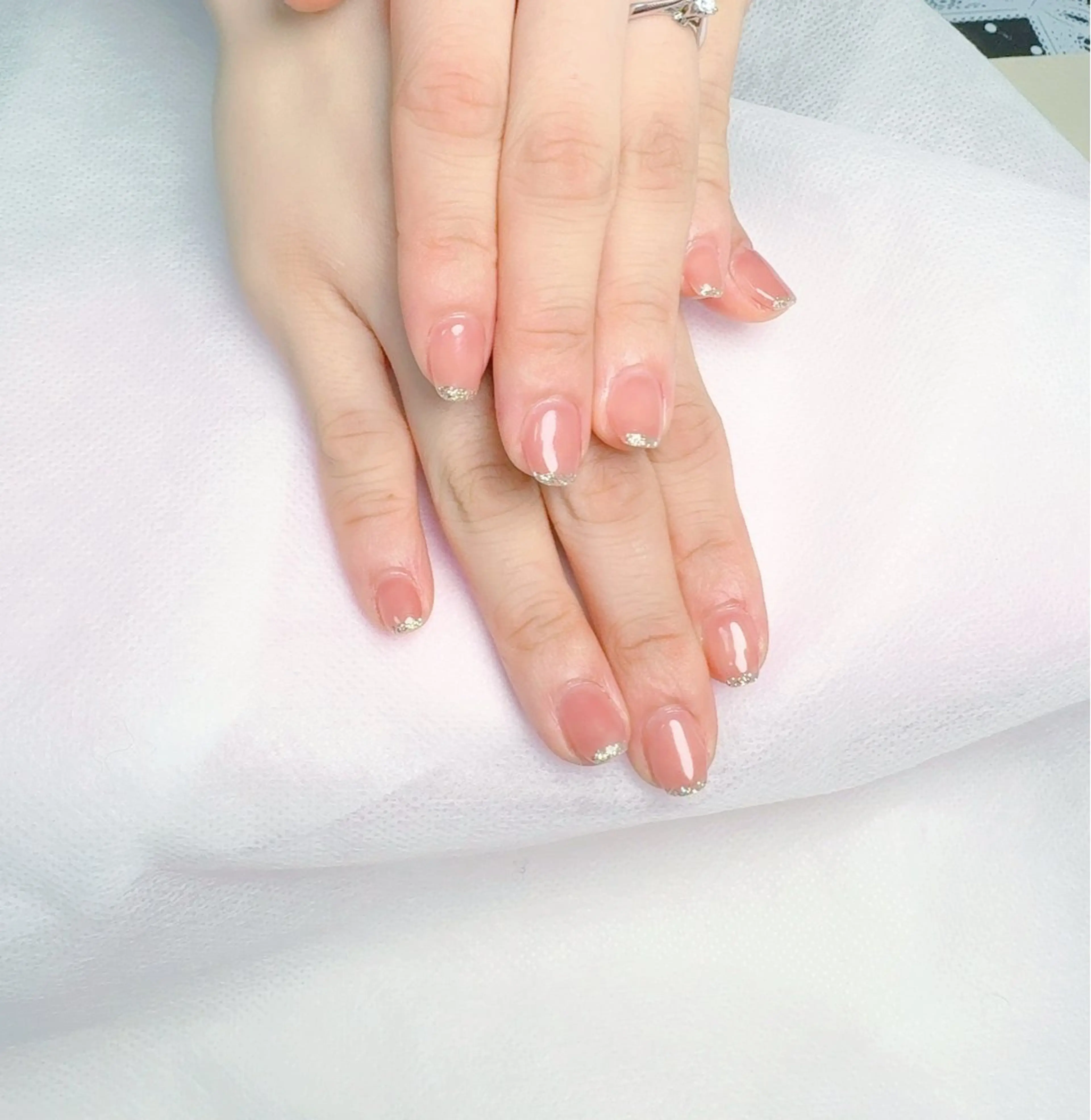 ネイル pink ladyサロン所属・べ にのネイルデザイン