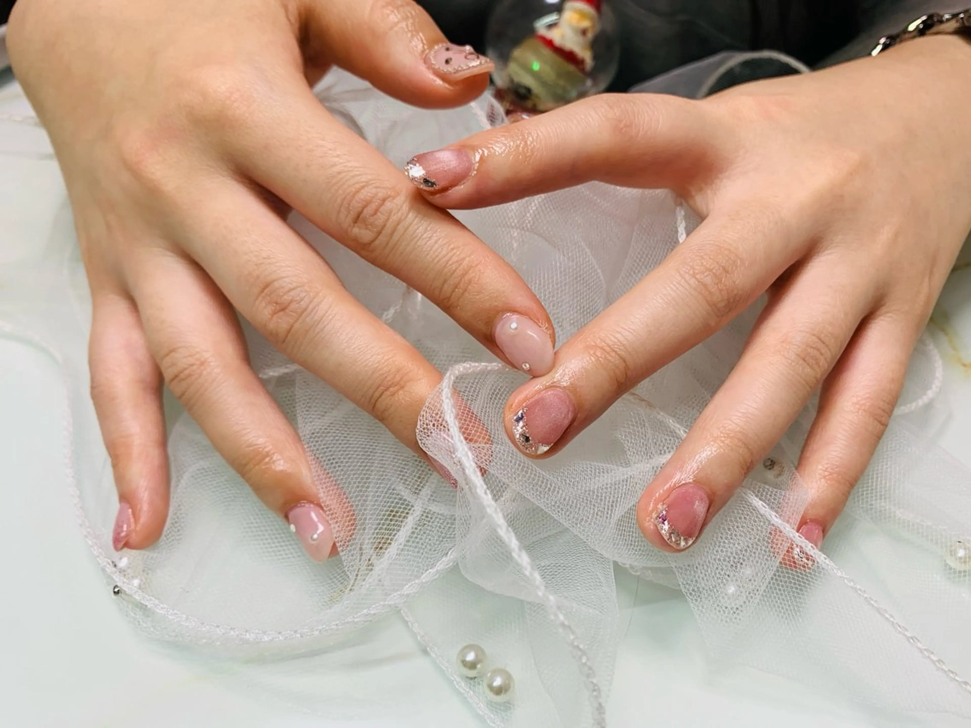 ネイル フレンチネイル ガラスフレンチ マグネットネイル ネイリスト MAKOのネイルデザイン