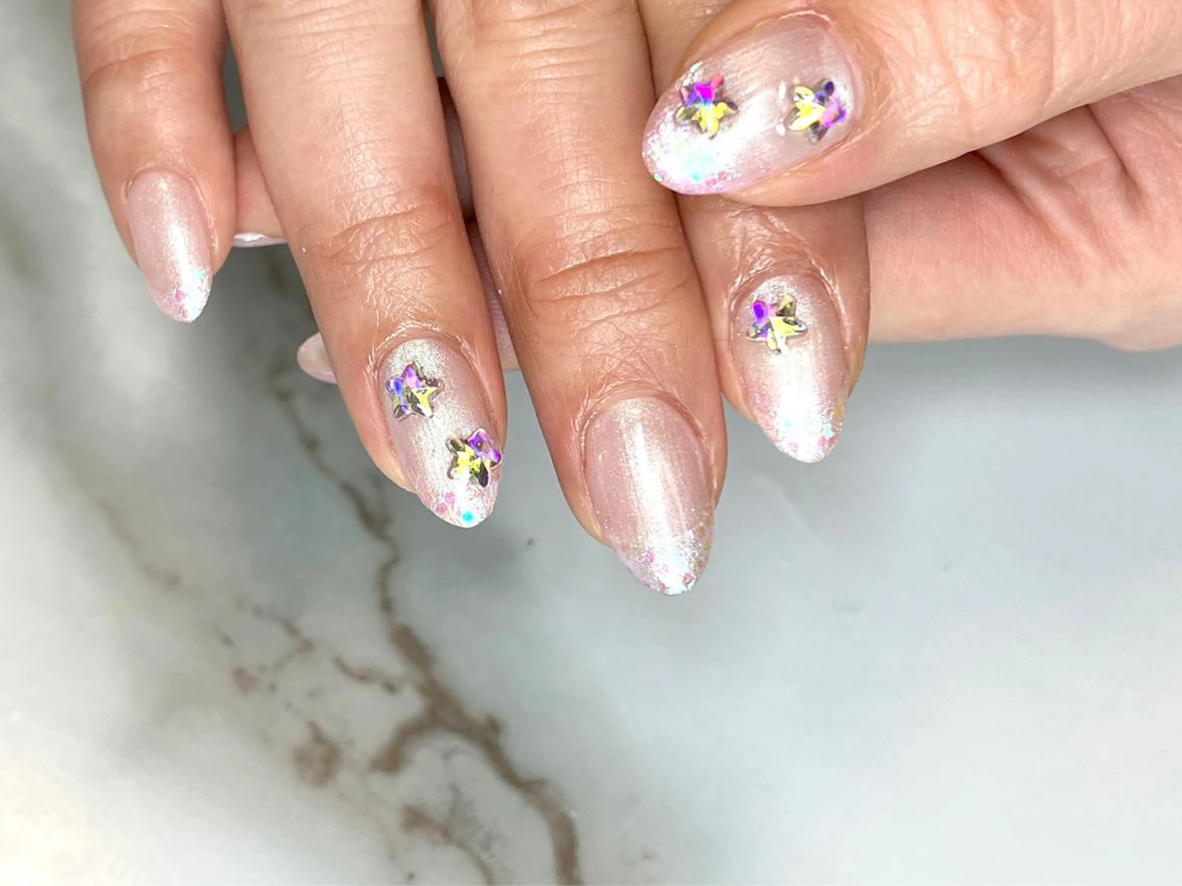 セミロング ネイリスト シンのネイルデザイン