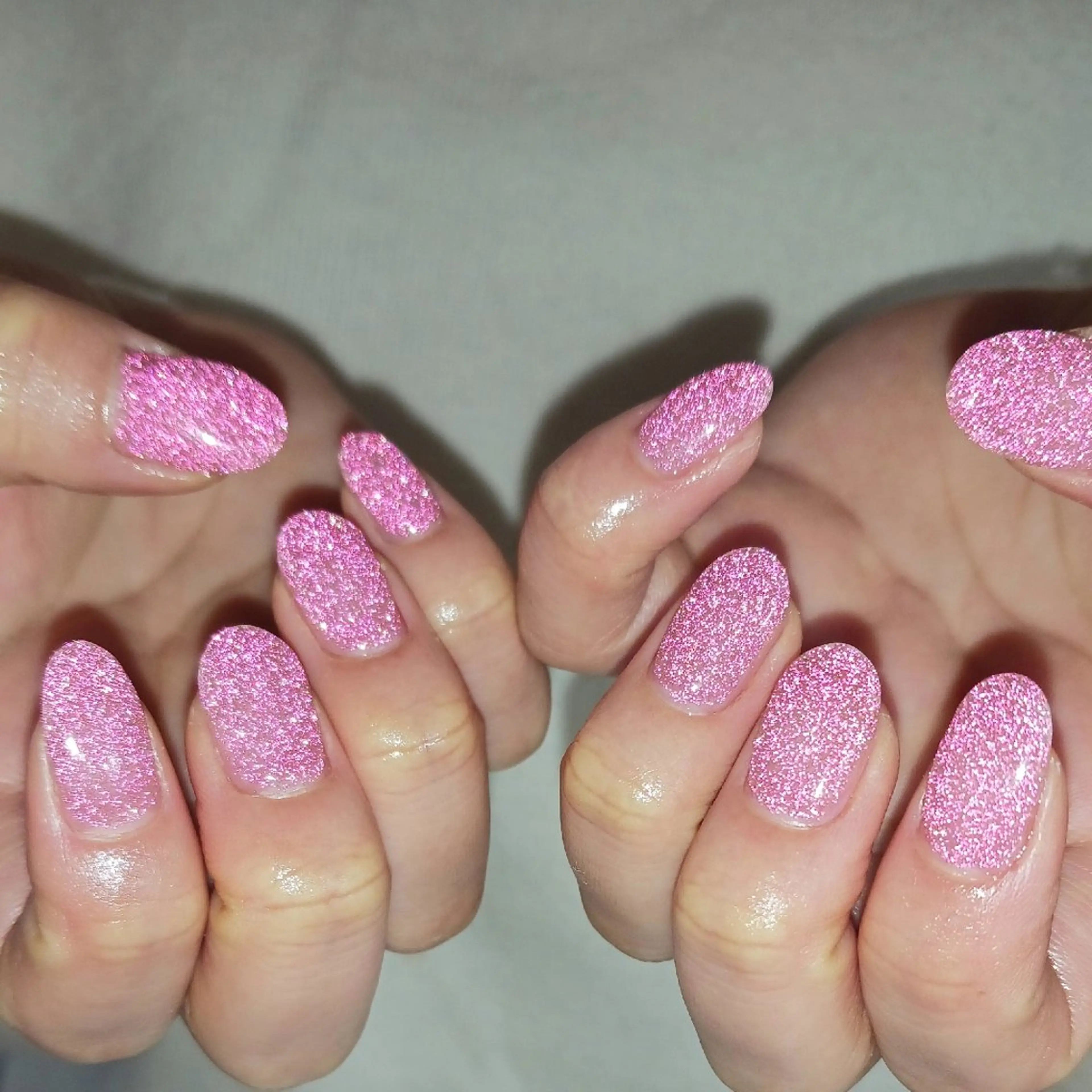 ネイル フラッシュネイル キラキラネイル 持ち込み ワンカラーネイル ピンク ハンドネイル owlnail /持込みデザイン専門のネイルデザイン