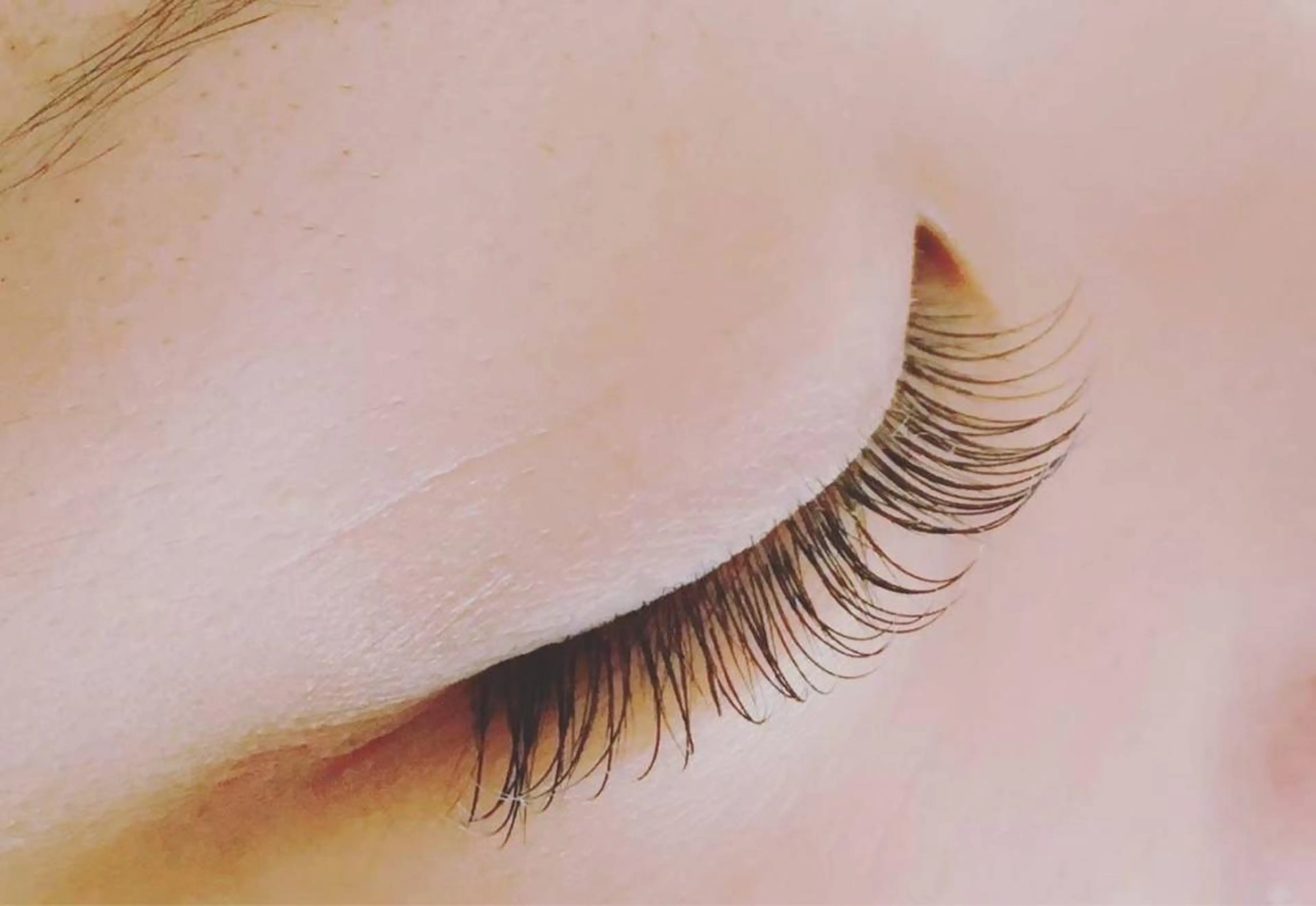 マツエク・マツパ eyelash AYANOの眉毛・アイブロウイメージ