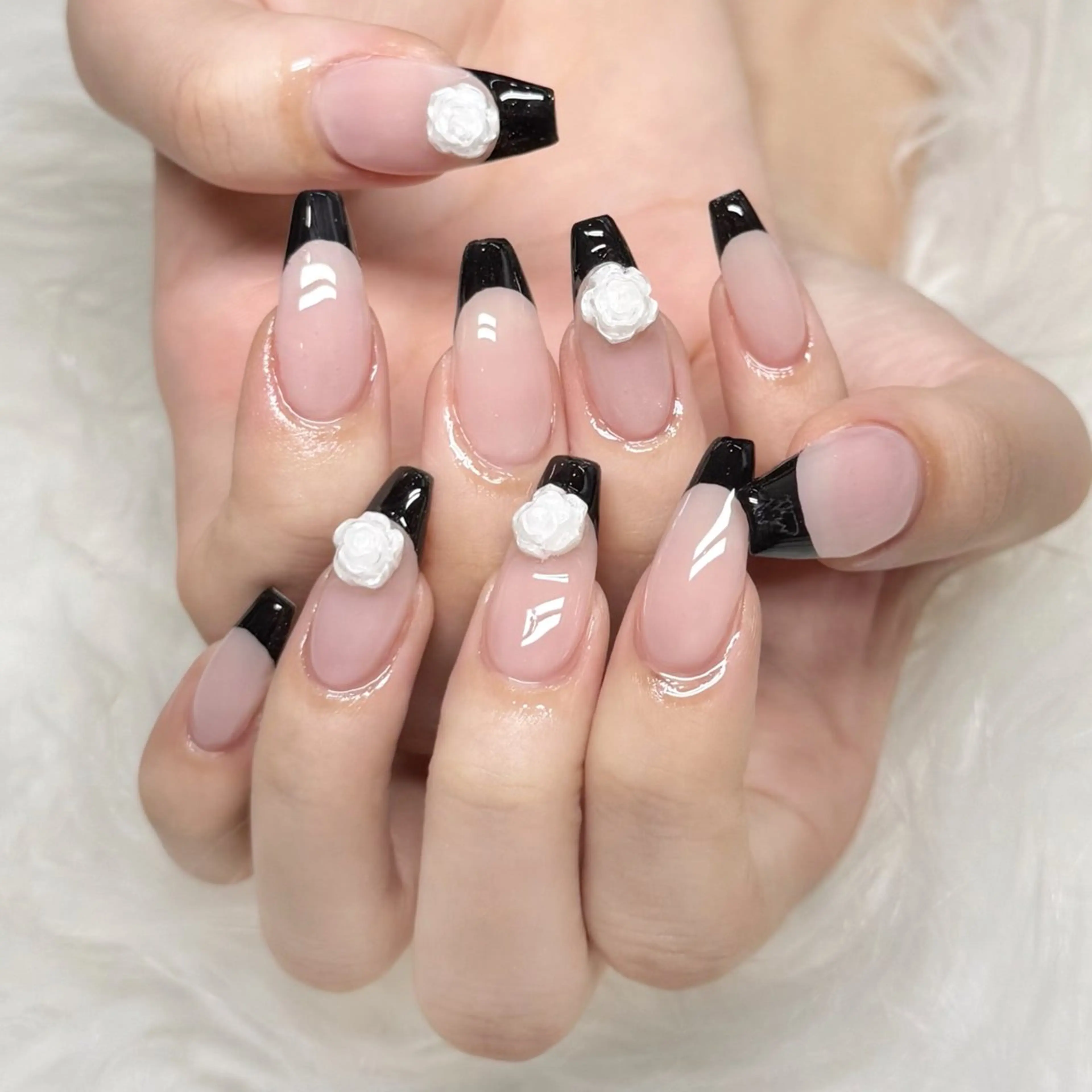 ネイル ハンドネイル 🍁nail. kaede🍁のネイルデザイン