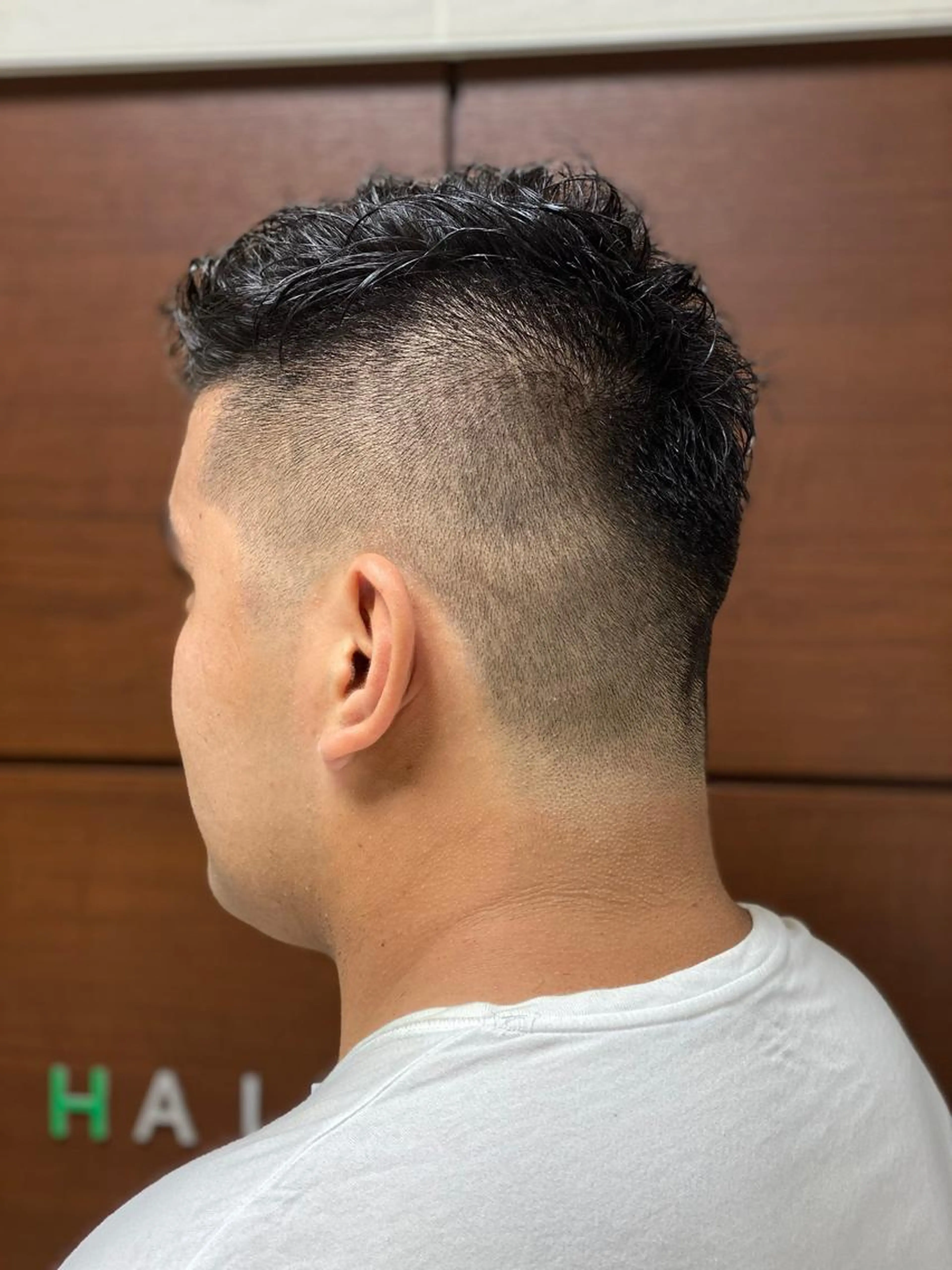 随時募集してます！💈フェードカット（スキンフェード）💈+シャンプー+額眉周りのみのシェービング+セットの写真