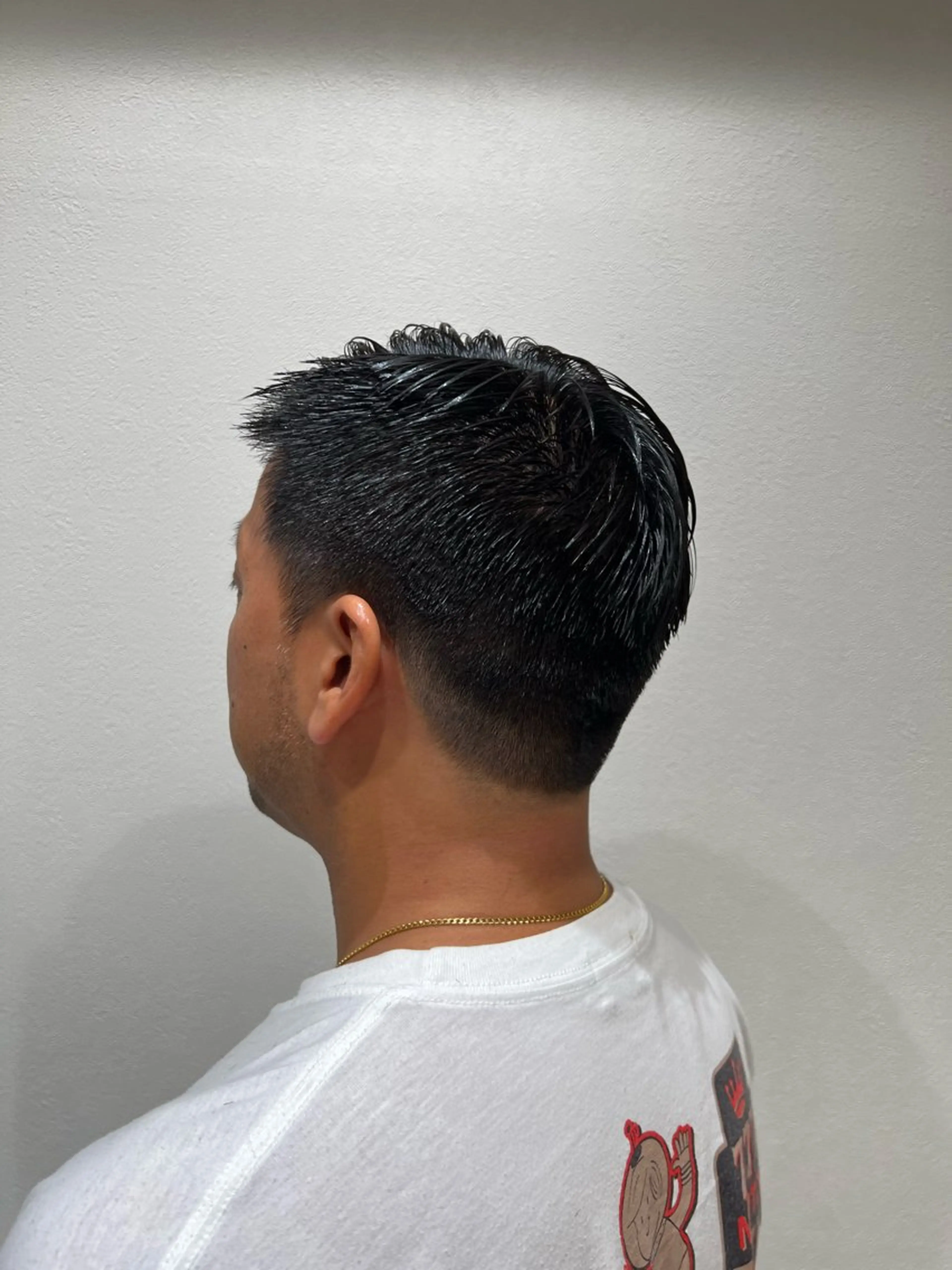 メンズ ブリーチ/艶カラー/ Chinatsuのヘアスタイル