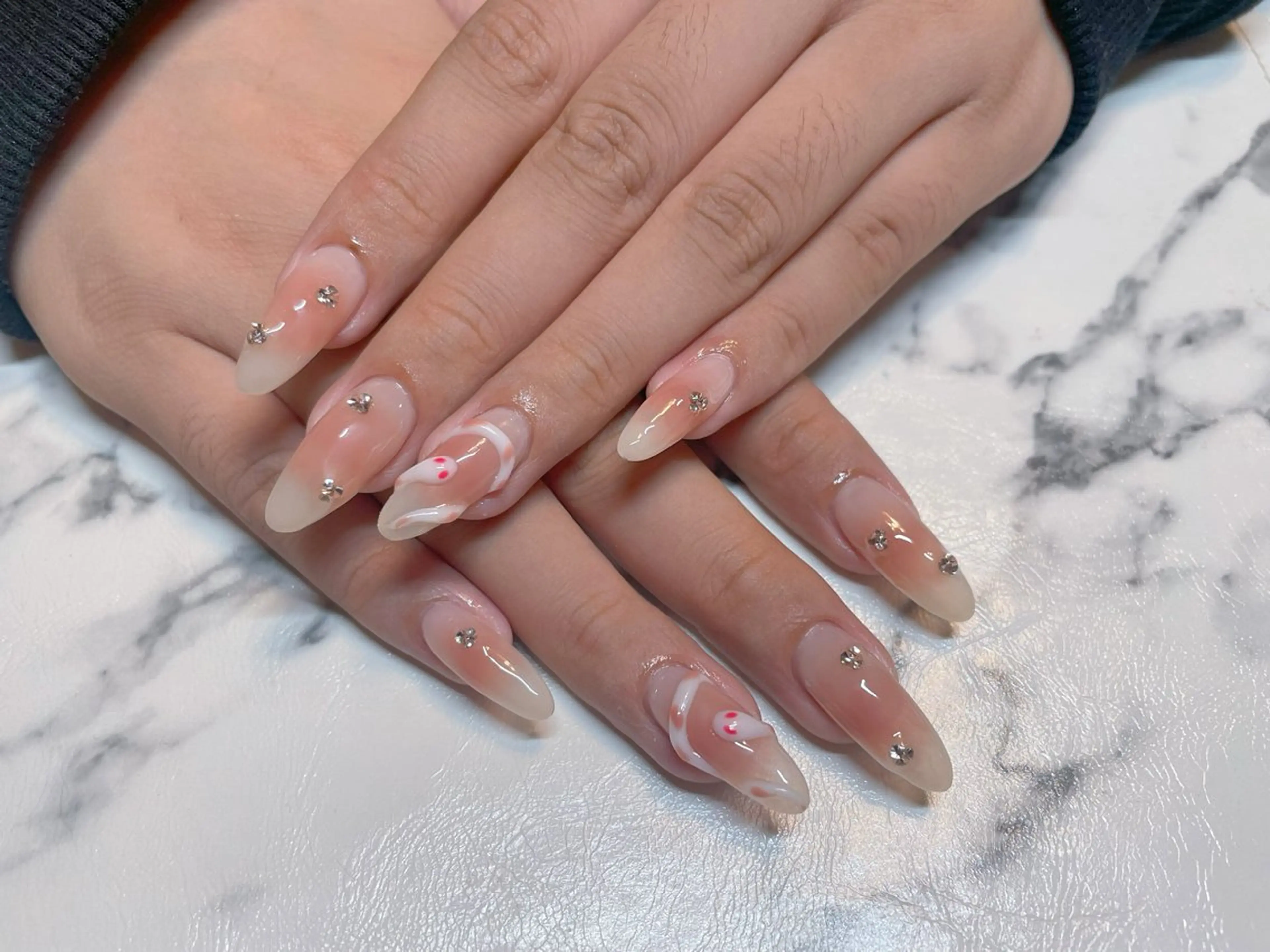 ネイル ハンドネイル エン Nail salonのネイルデザイン