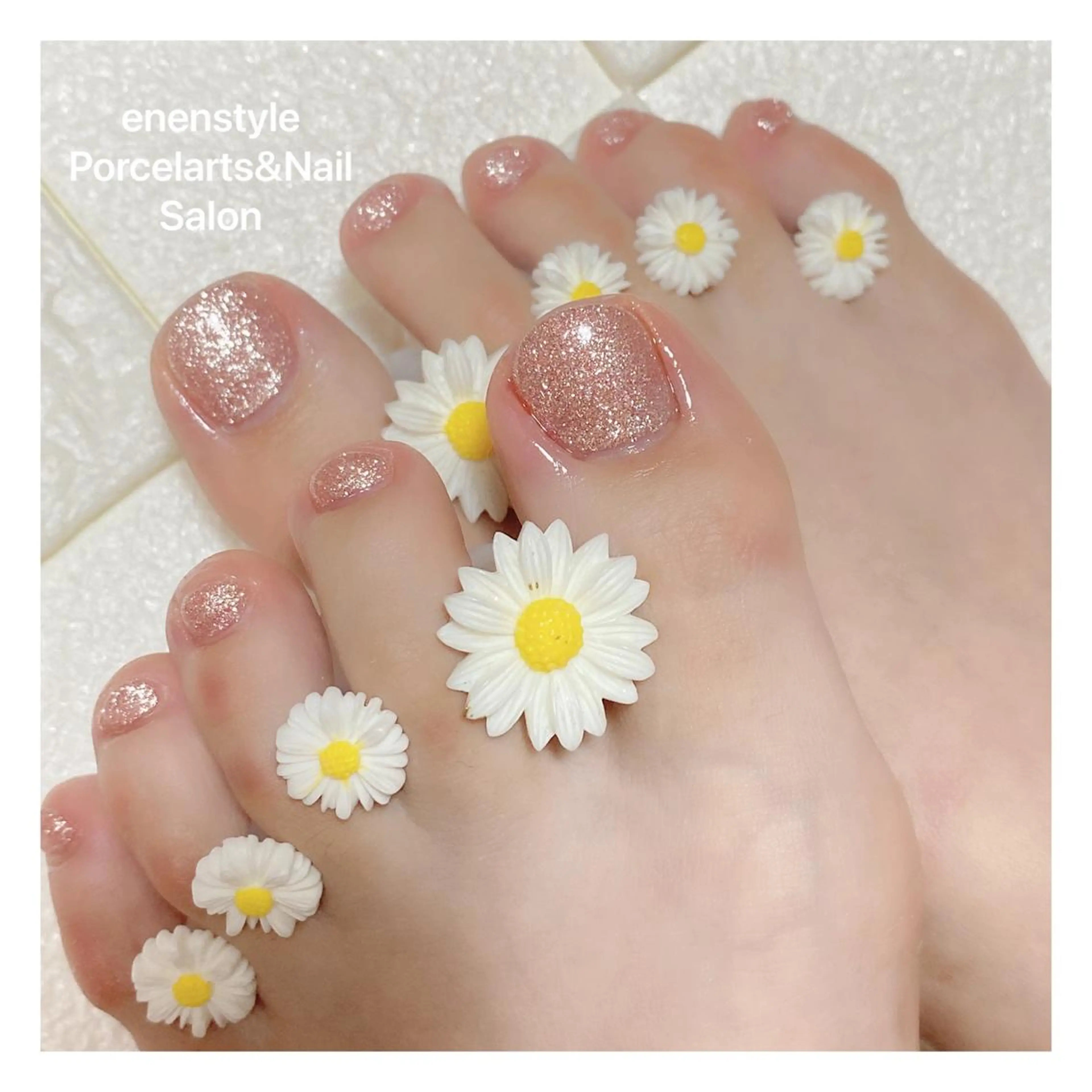 ショート ネイル ハンドネイル フットネイル 👑enen style👑のネイルデザイン