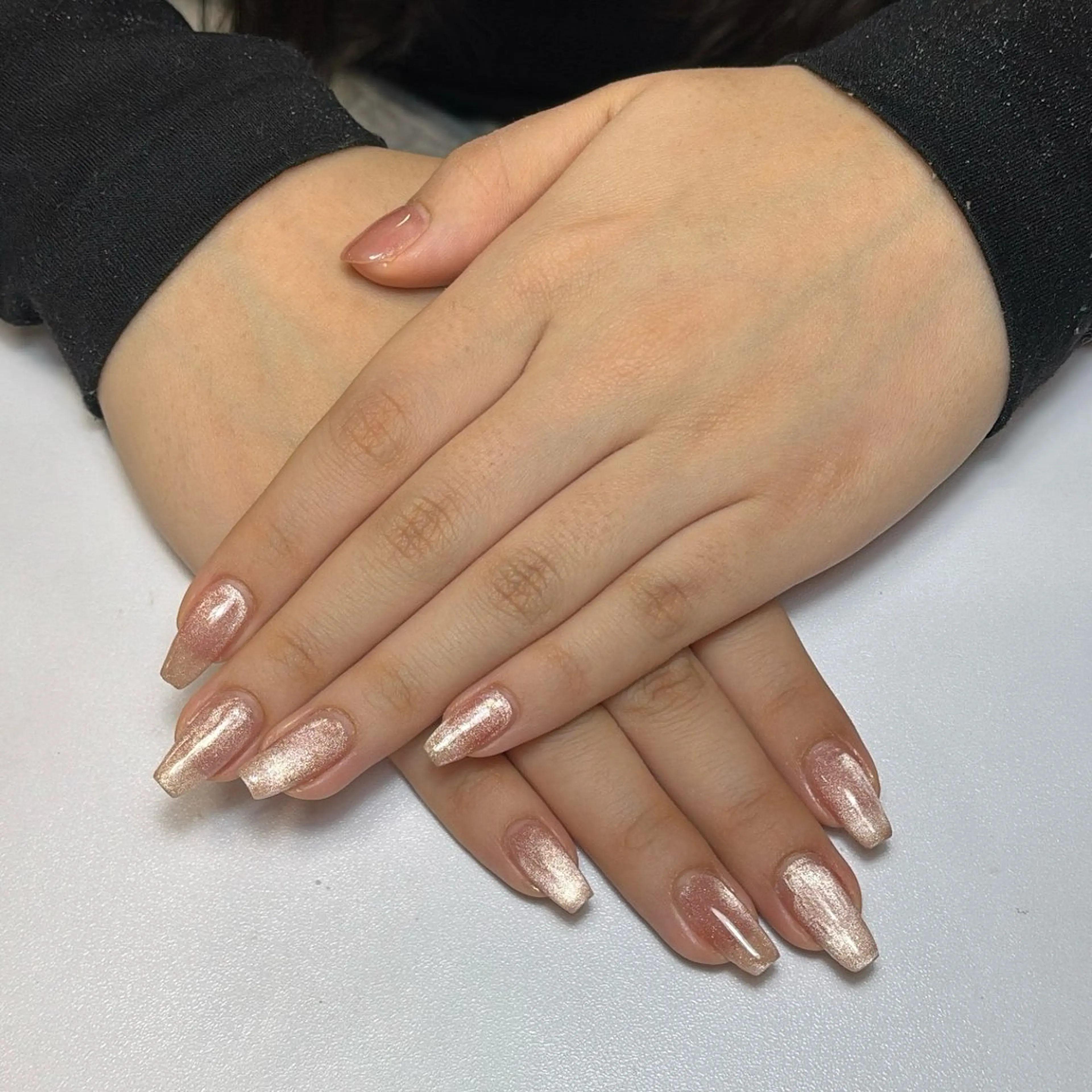 ネイル ネイルサロンエーナインイオン西町店所属・大館 萌香のネイルデザイン