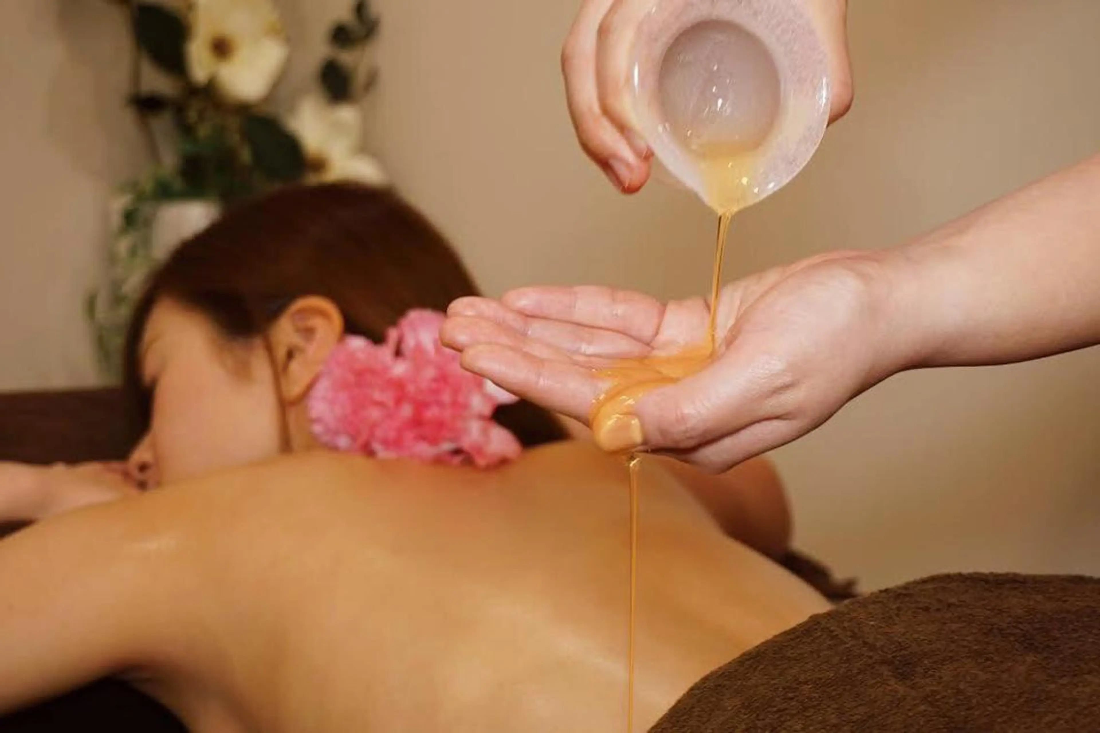 伊佐 くららのエステ・リラクイメージ