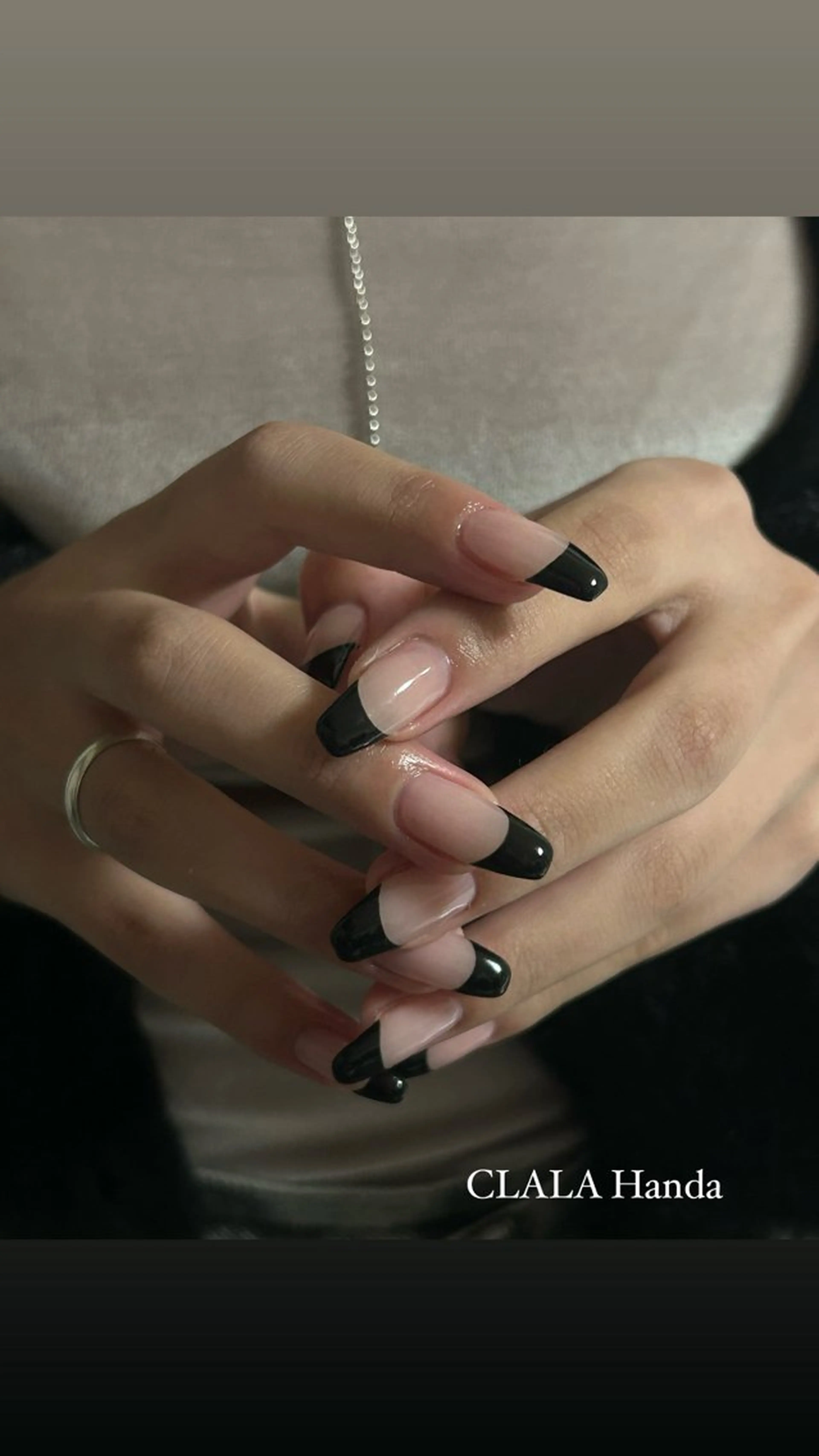 ネイル フレンチネイル ハンドネイル CLALA Yuri🩶のネイルデザイン