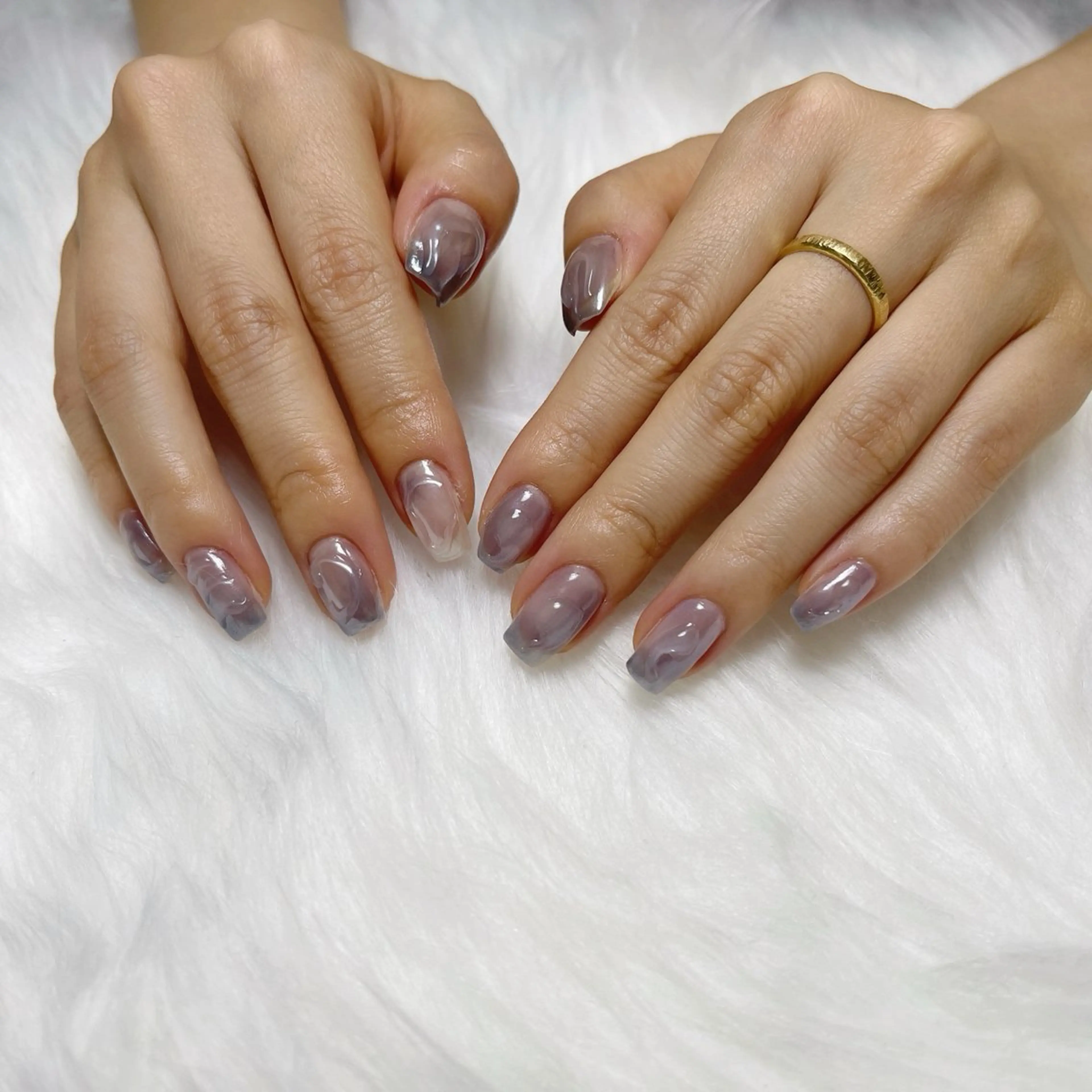 ネイル emiiro nail所属・橋本 由菜のネイルデザイン