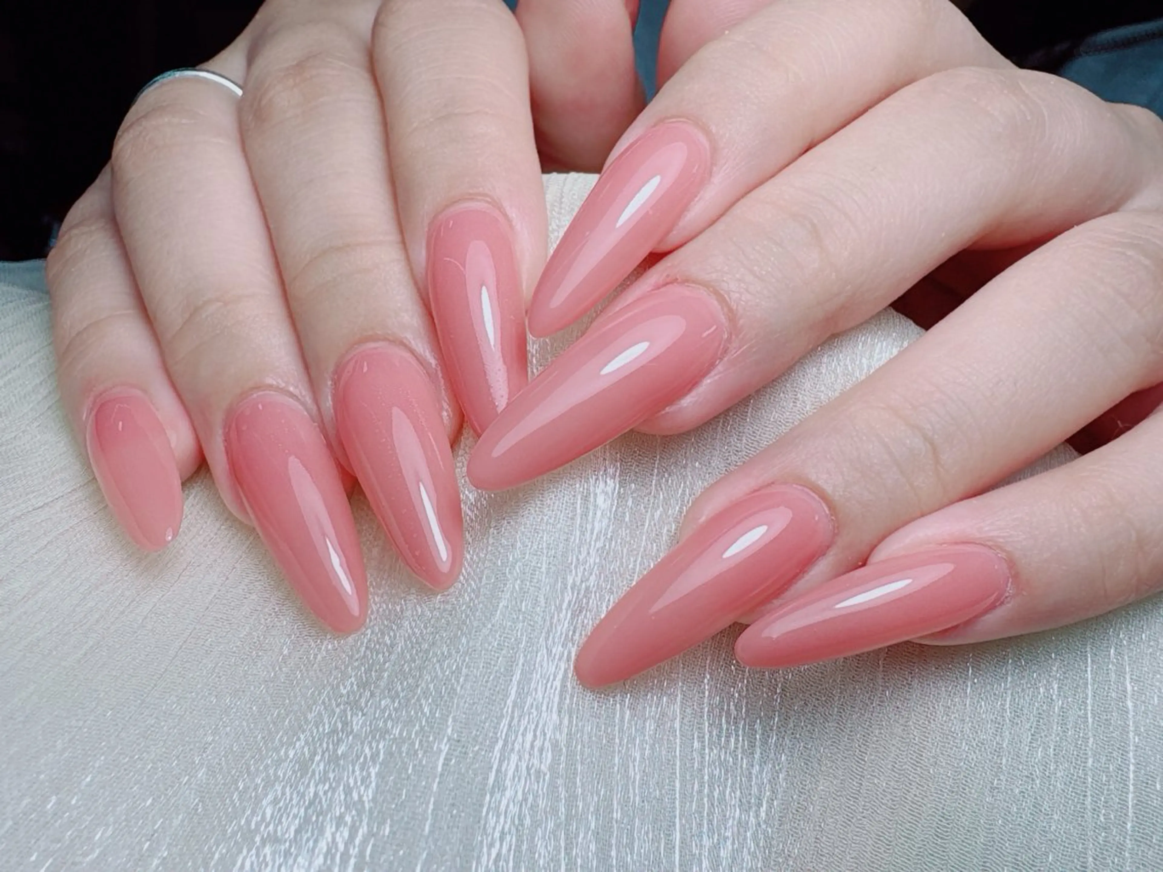 ネイル ハンドネイル Yuxi Beauty salon 【ユーシィー ビューティ サロン】所属・ユーシーネイルサロン 池田公園店のネイルデザイン