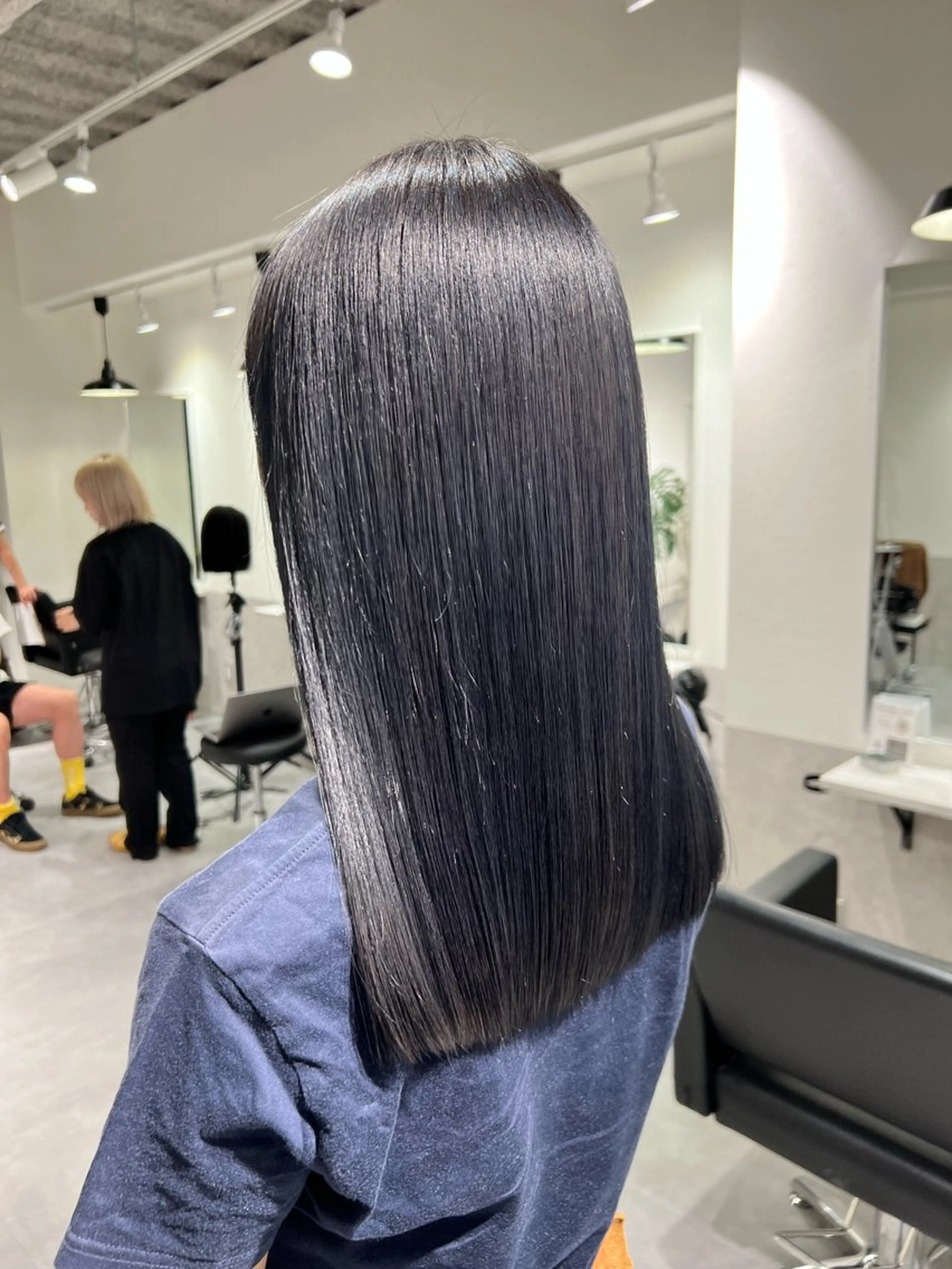 【レディース】⭐️カット＋コラーゲントリートメント⭐️ロング​〜​ミディアム　ワンレングス（5センチ以上切らせ頂ける方）の写真