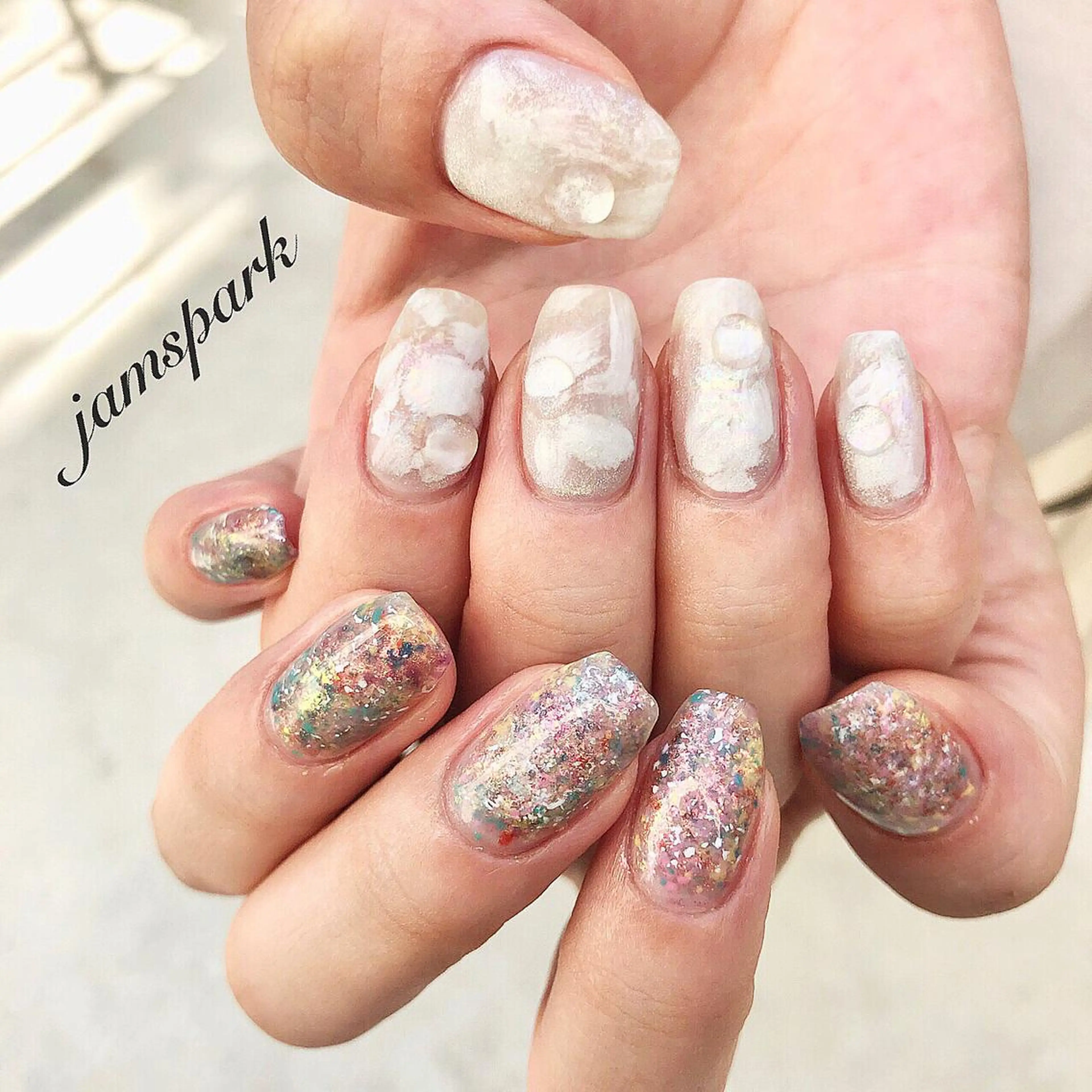 ネイル ジェルネイル ニュアンスネイル ホワイト ハンドネイル jamspark ✨のネイルデザイン