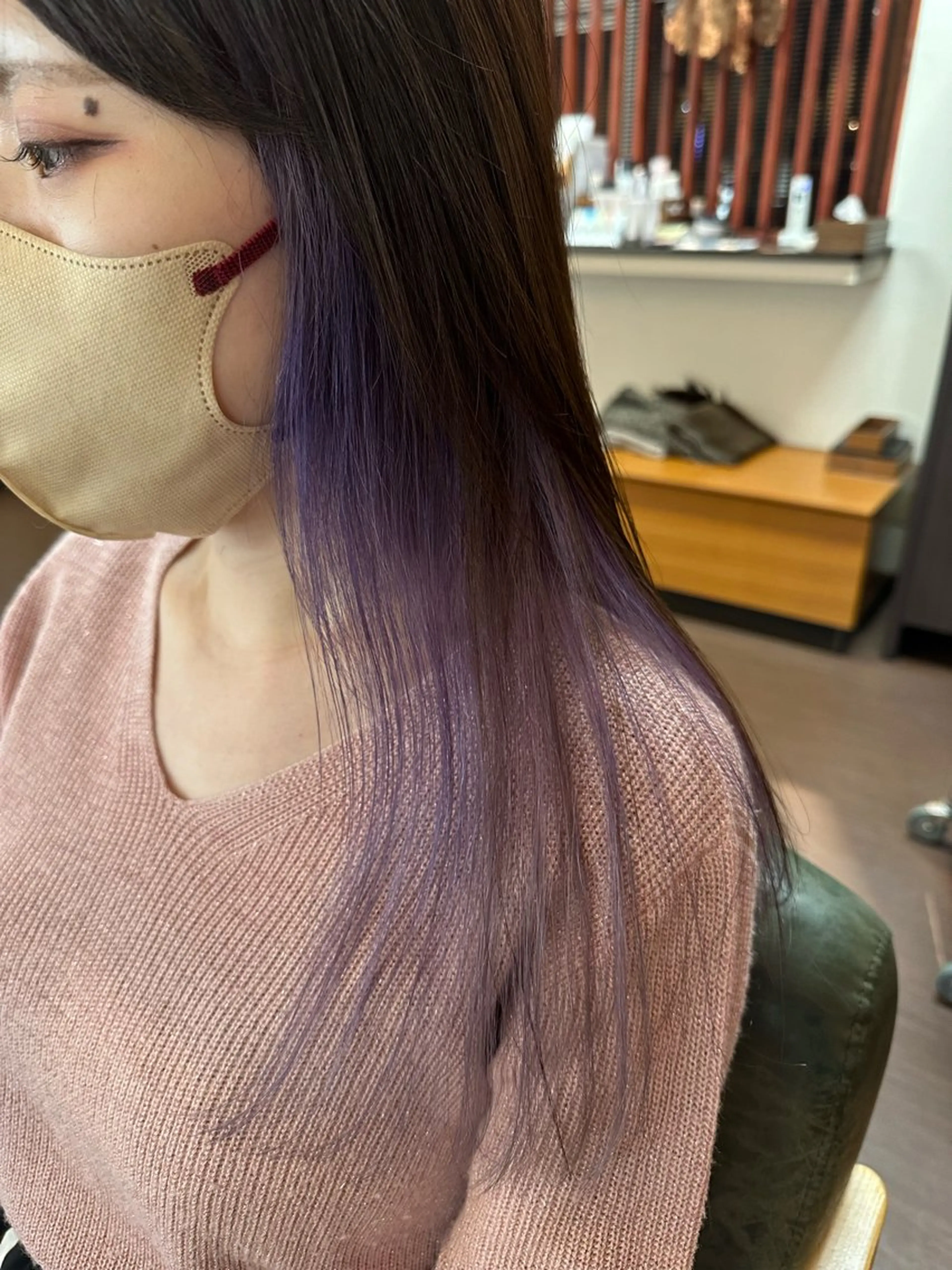 ロング カラー インナーカラー バイオレットカラー ヘアカラー インナーカラー指名 No.1菊池柊真のヘアスタイル