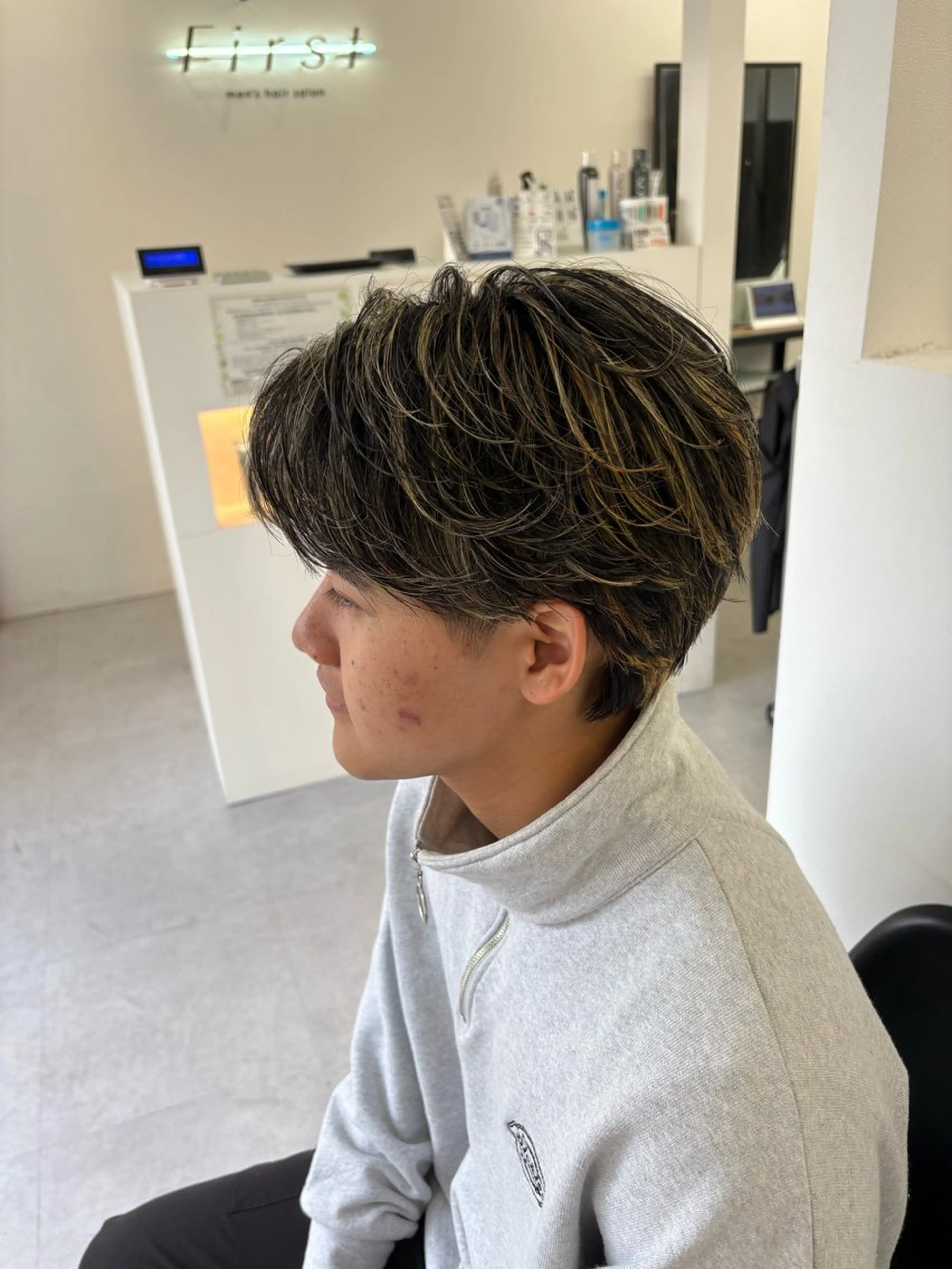 カラー カット ヘアカラー 大森 廉のヘアスタイル