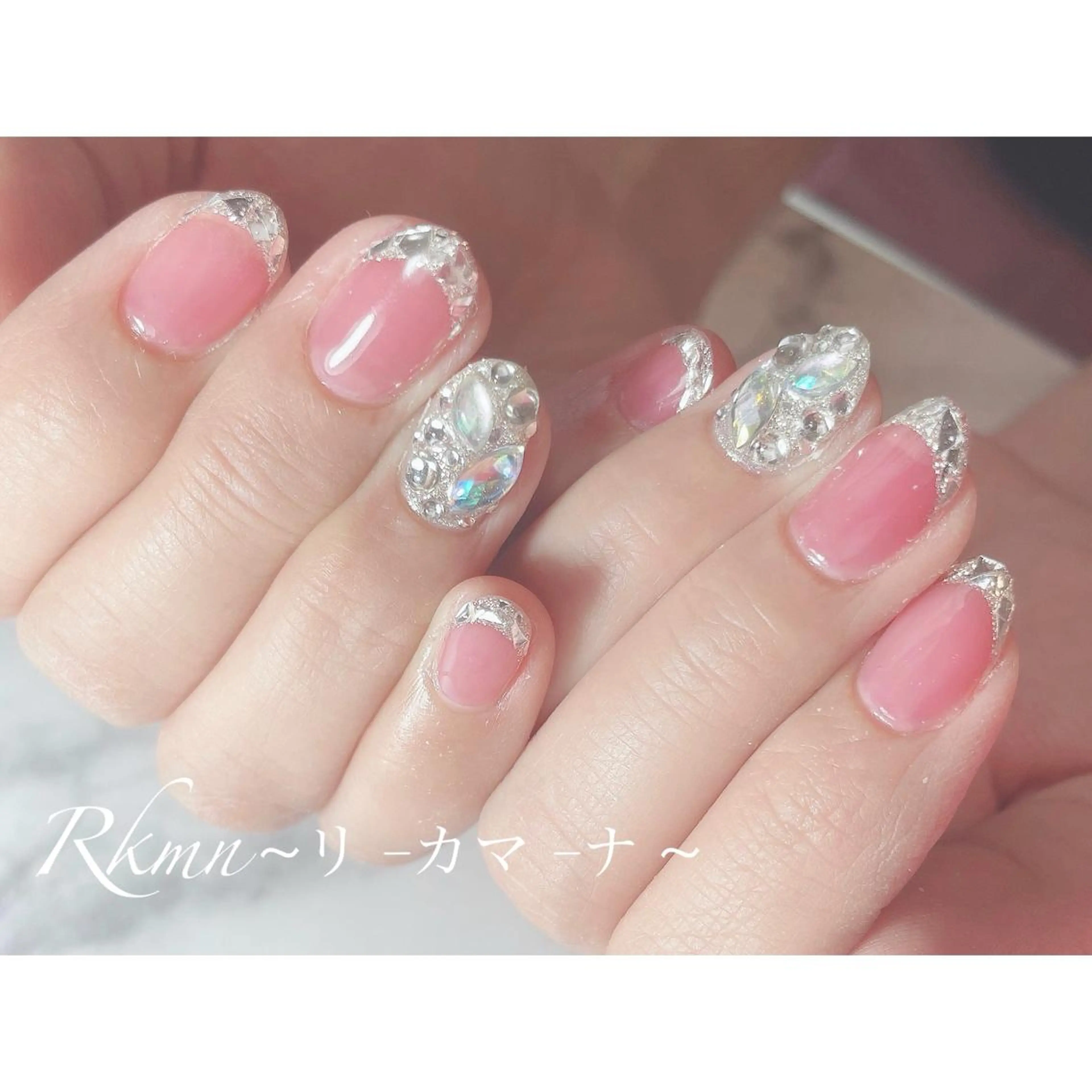 ネイル アートネイル フレンチネイル ジェルネイル ガラスフレンチ グラデーション ハンドネイル フットネイル ハンドケア Rkmn ~リ-カマ-ナ~のネイルデザイン