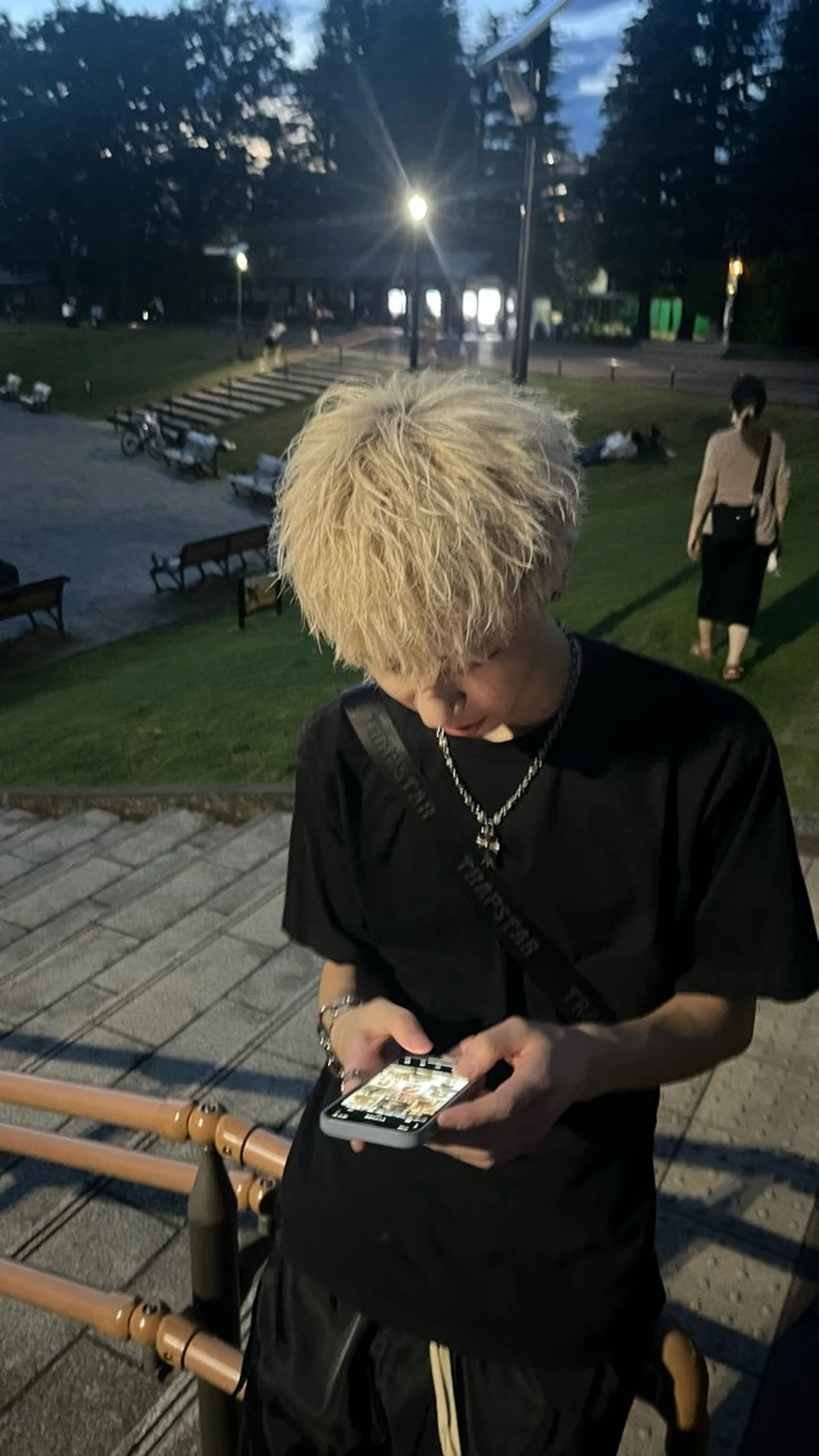 ショート カラー メンズ メンズブリーチ ブリーチ ケアブリーチ ヘアカラー 菅野 智敬のヘアスタイル