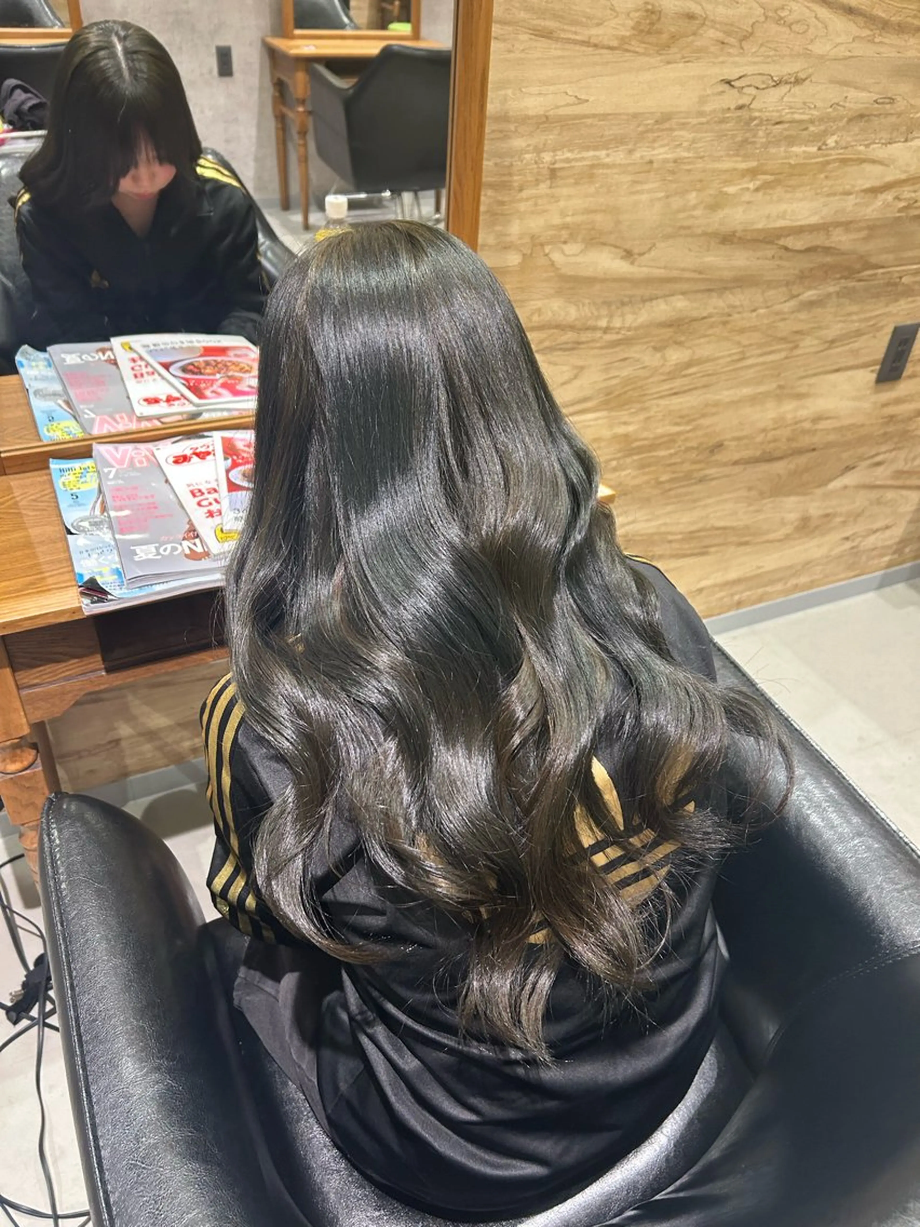 ロング カラー suri-ru hair【スリールヘアー】所属・FURUSAWA AOIのヘアスタイル