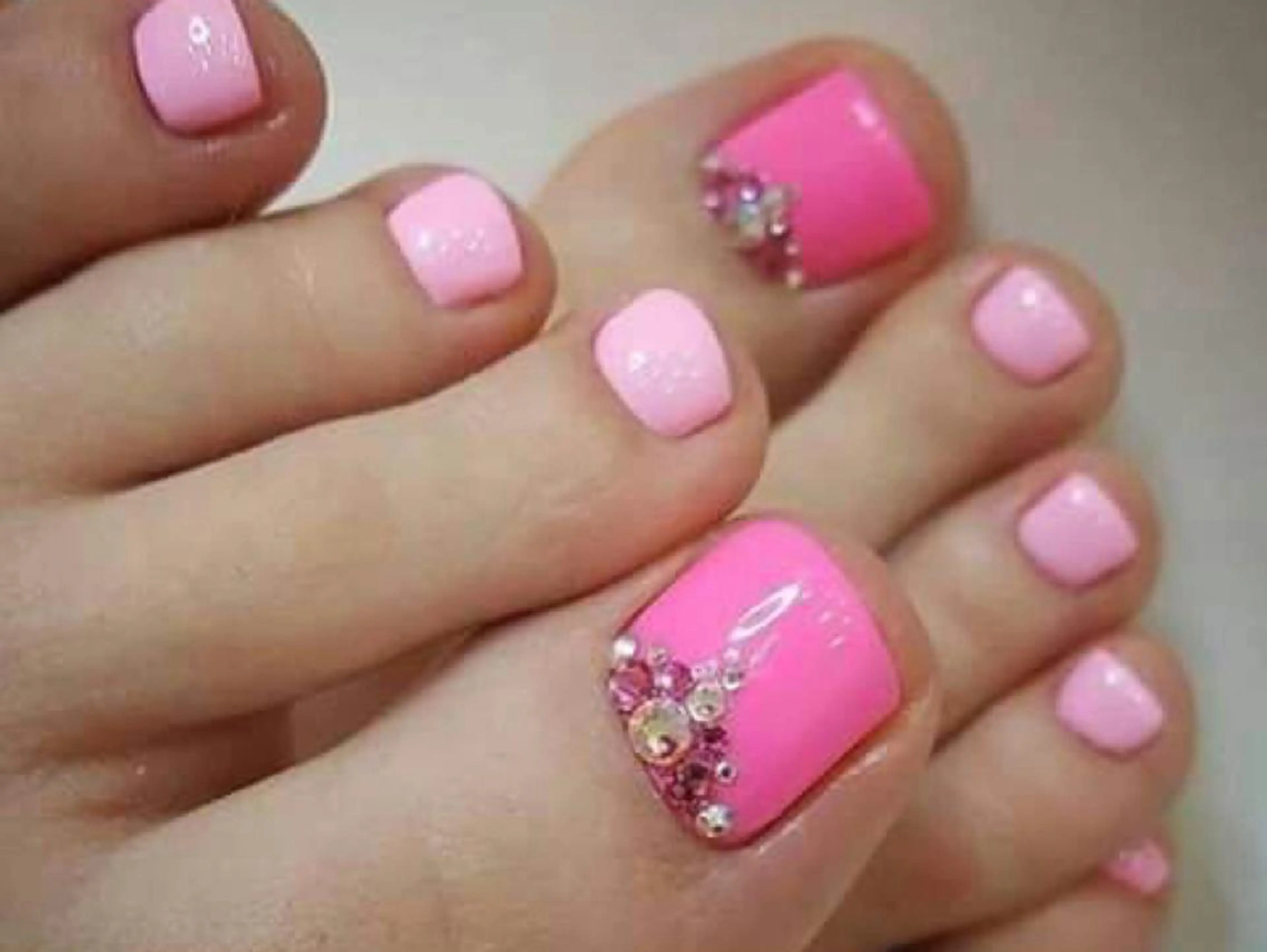 🌸🔥激安限定🍉フットワンカラー (フットバス+ドライケア)（オフなし）の写真