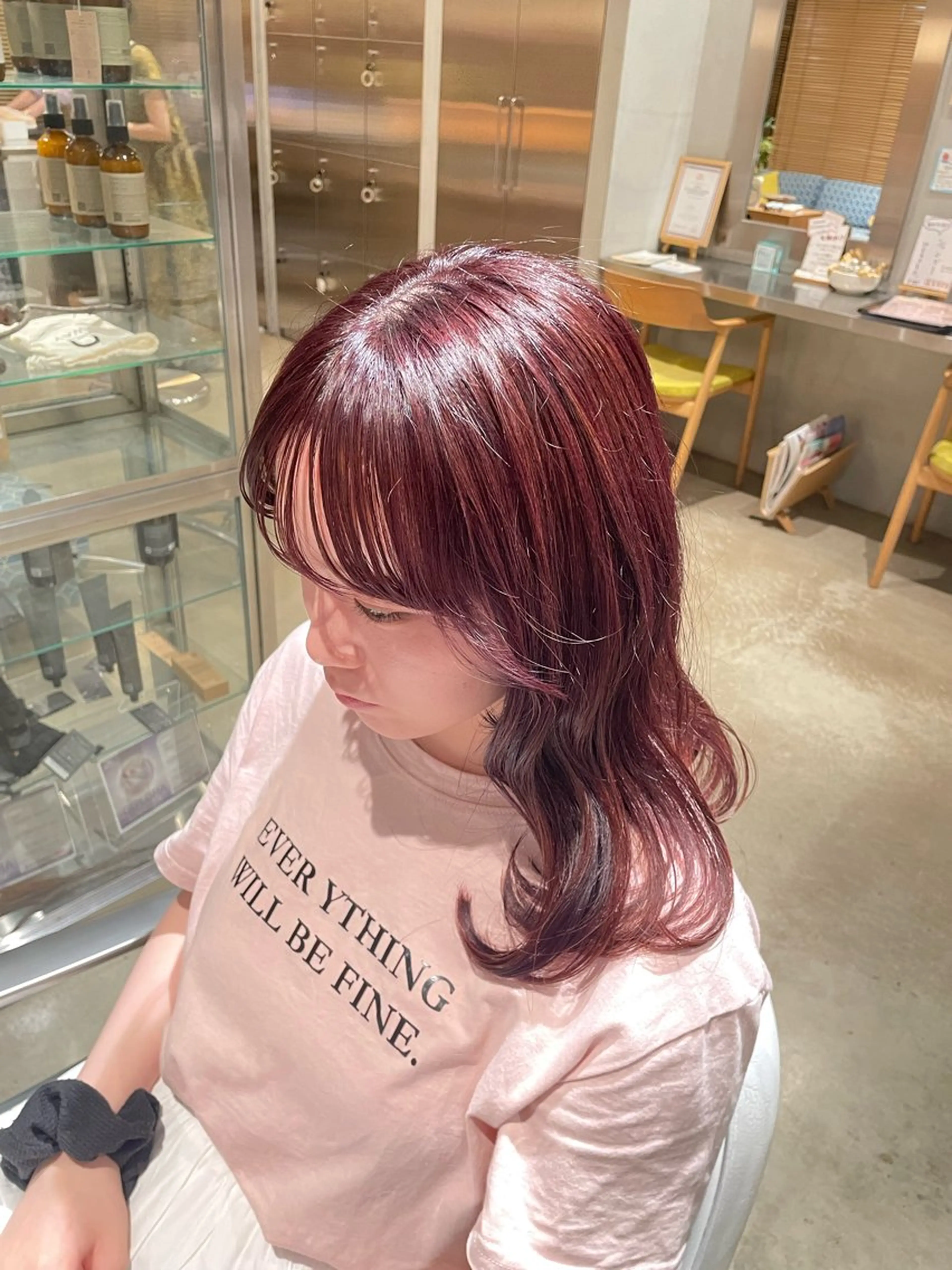 セミロング ピンクブラウン 樋口 花穂のヘアスタイル
