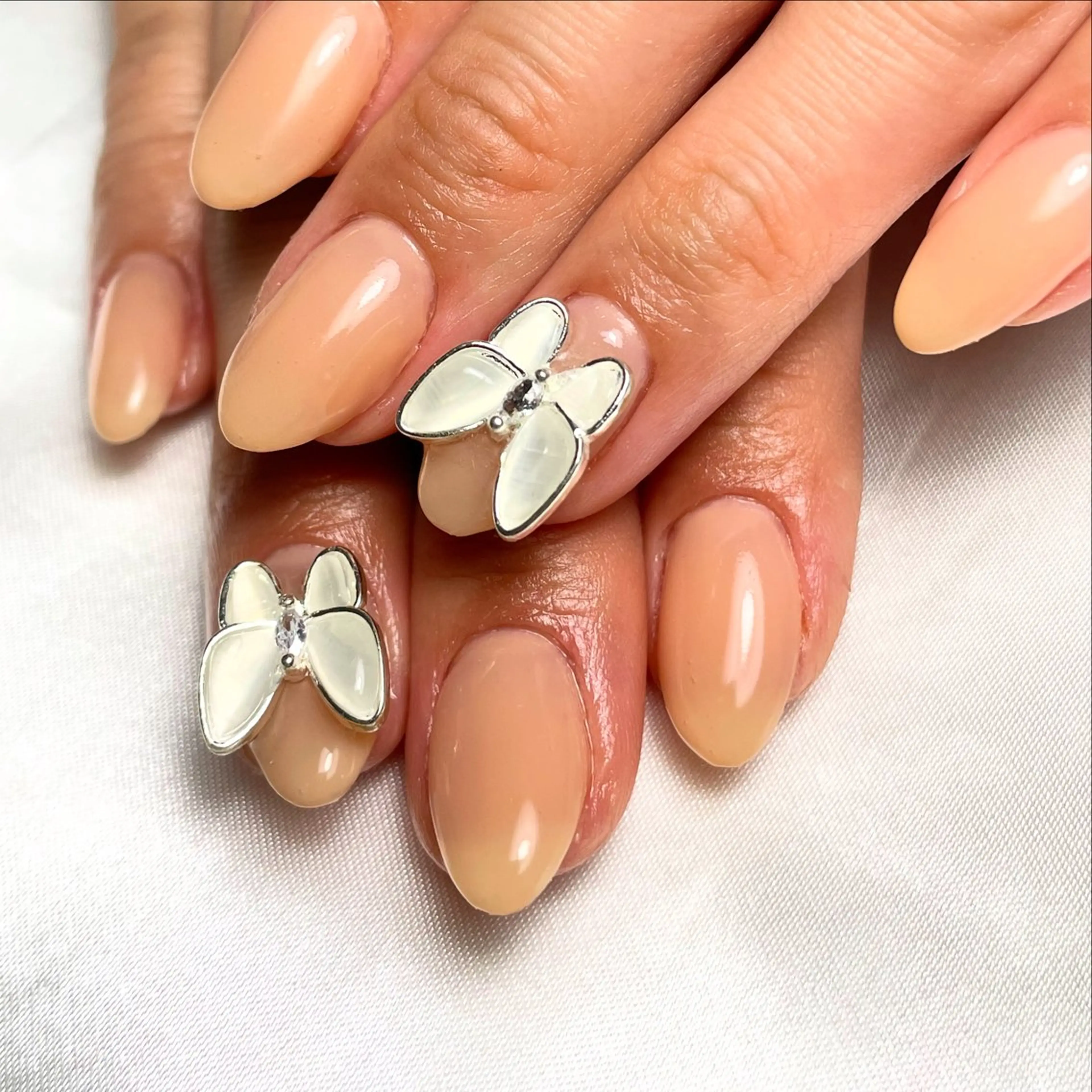 ネイル ジェルネイル ハードジェル ワンカラーネイル ハンドネイル BavardageNail所属・Bavardage Nailのネイルデザイン