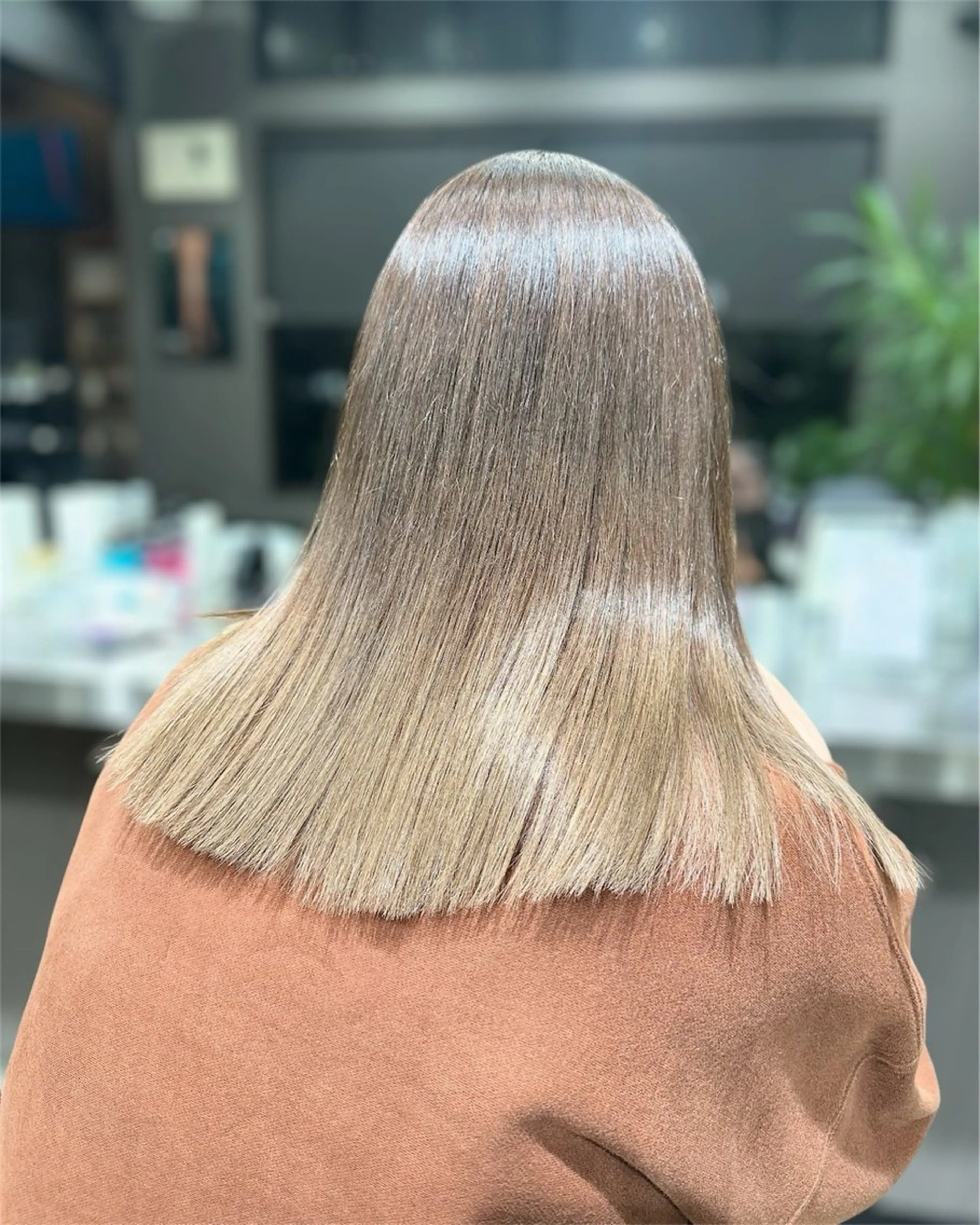 ロング カラー flamme bleue所属・下小鶴 優治のヘアスタイル