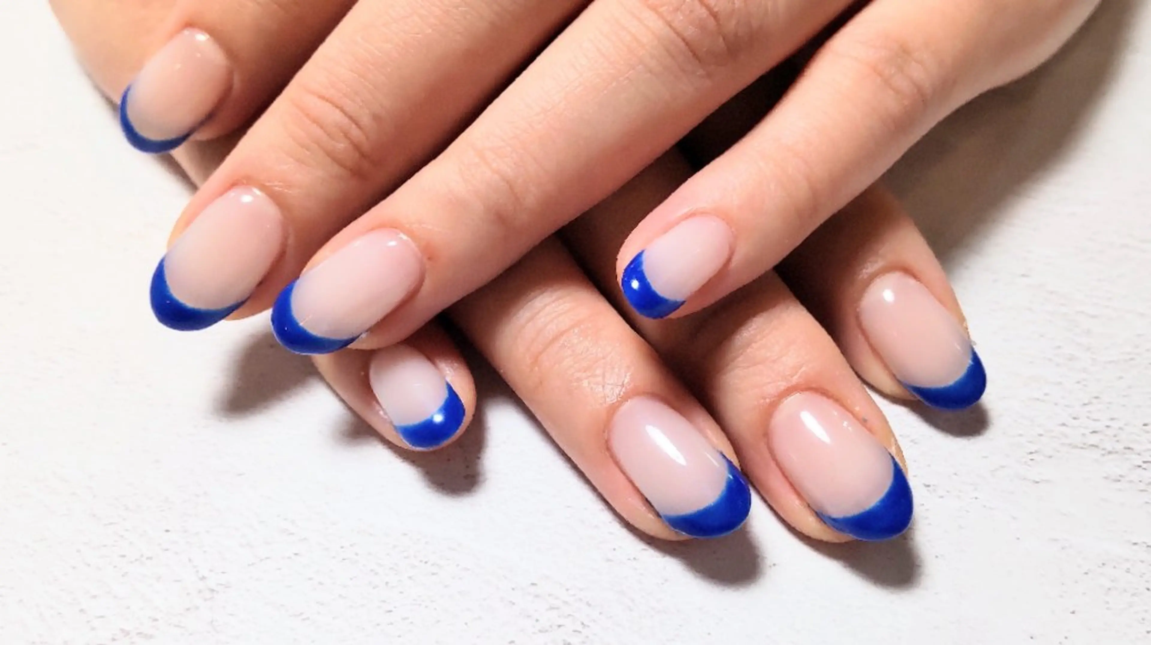 ネイル ブルー フレンチネイル ハンドネイル MIURA＊ HIROKOのネイルデザイン