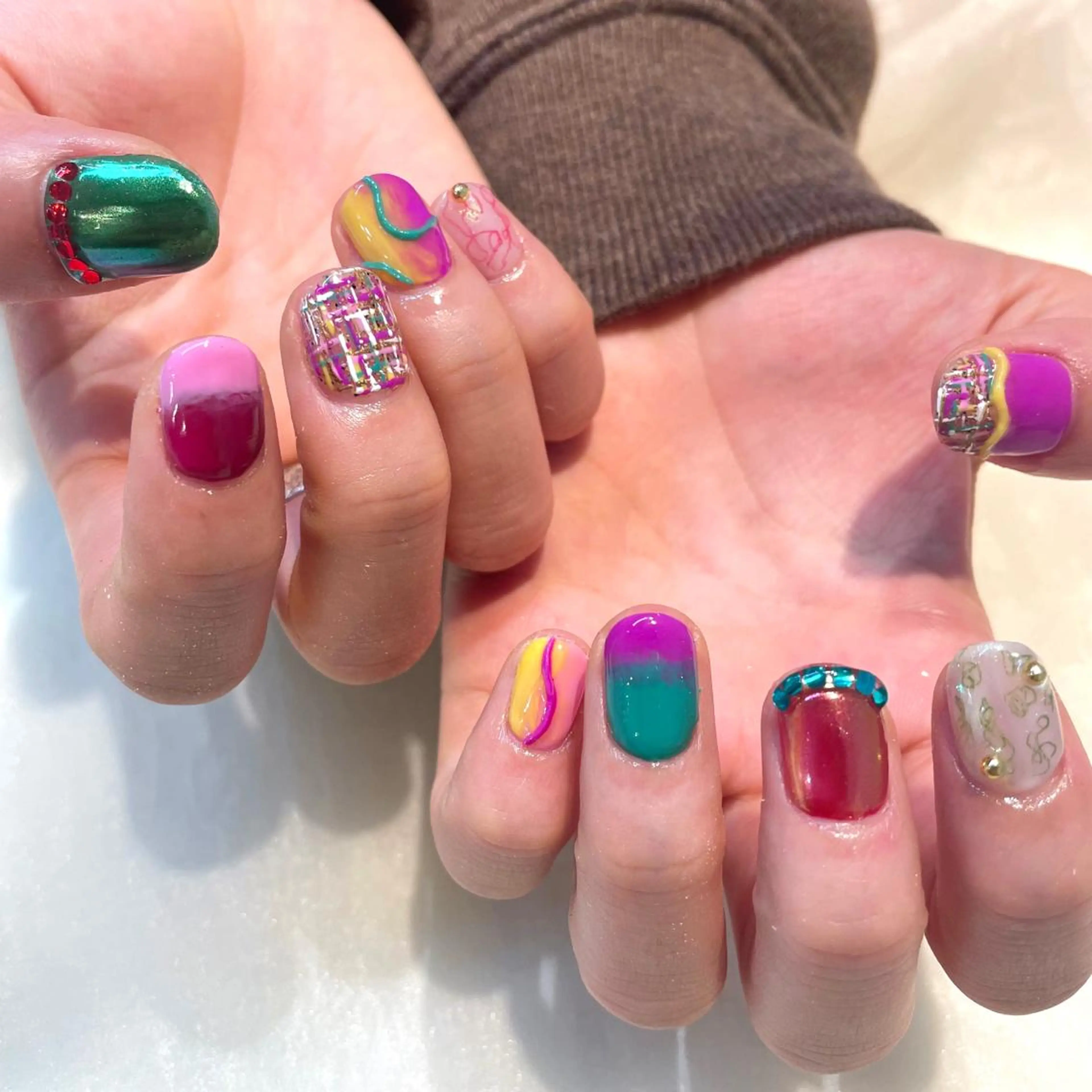 ネイル ハンドネイル 新井 ひなののネイルデザイン