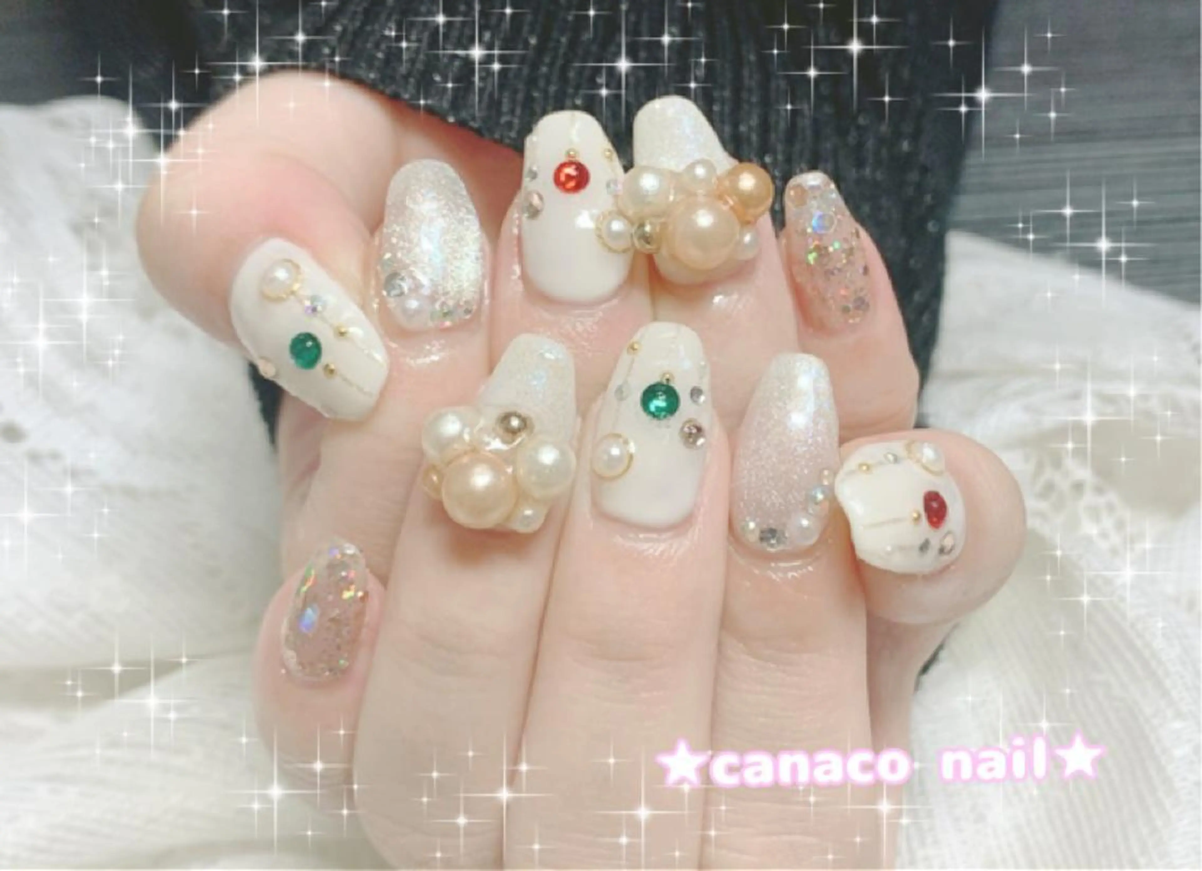 ネイル アートネイル ジェルネイル パラジェル ストーンネイル 冬ネイル ハンドネイル ハンドケア Felice所属・ベテランネイル cnc  nailのネイルデザイン