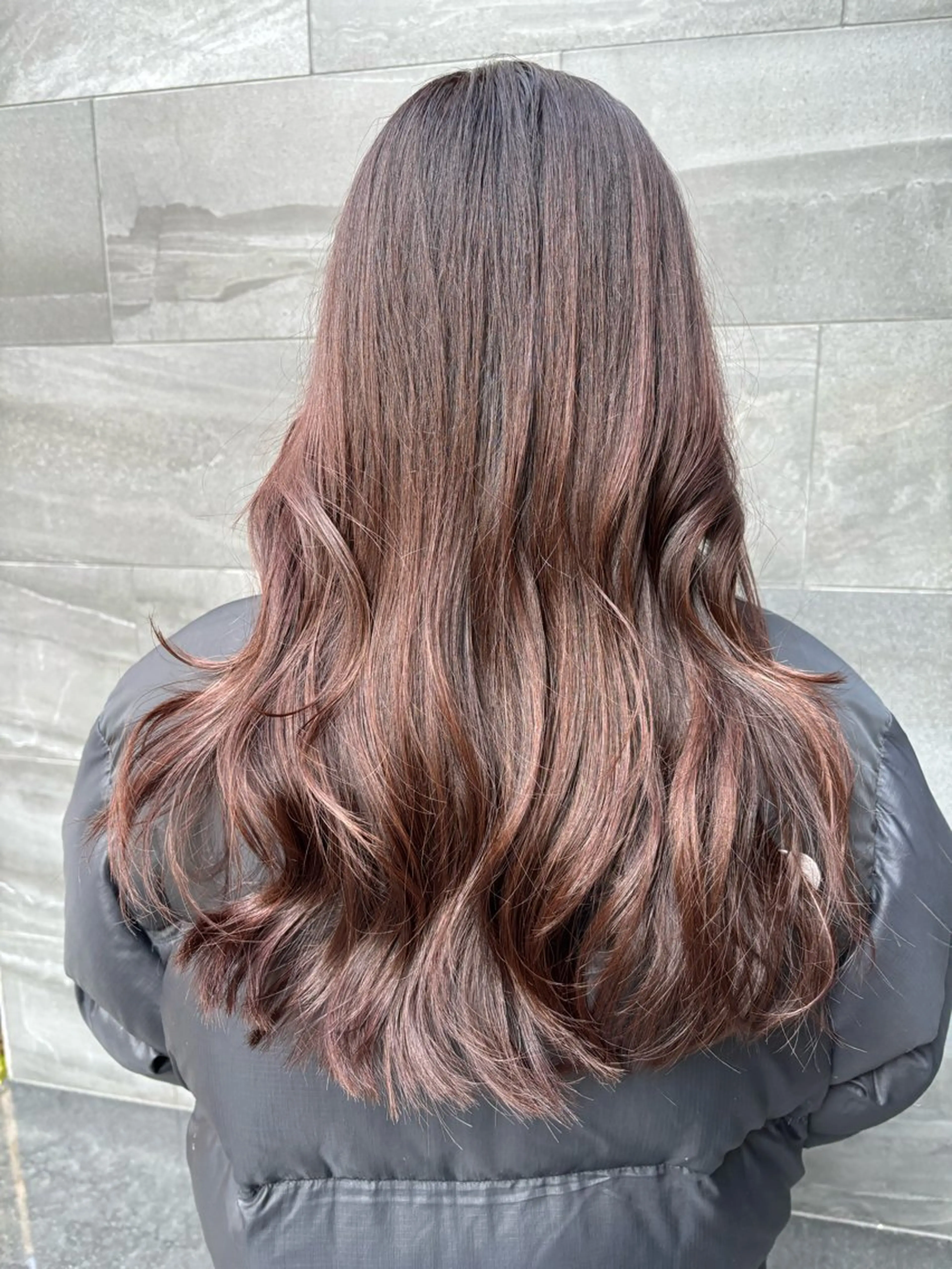 ロング カラー ブラウンカラー レッドカラー レッドブラウン カット ヘアカラー トリートメント .sayo/ Rubik's江坂のヘアスタイル