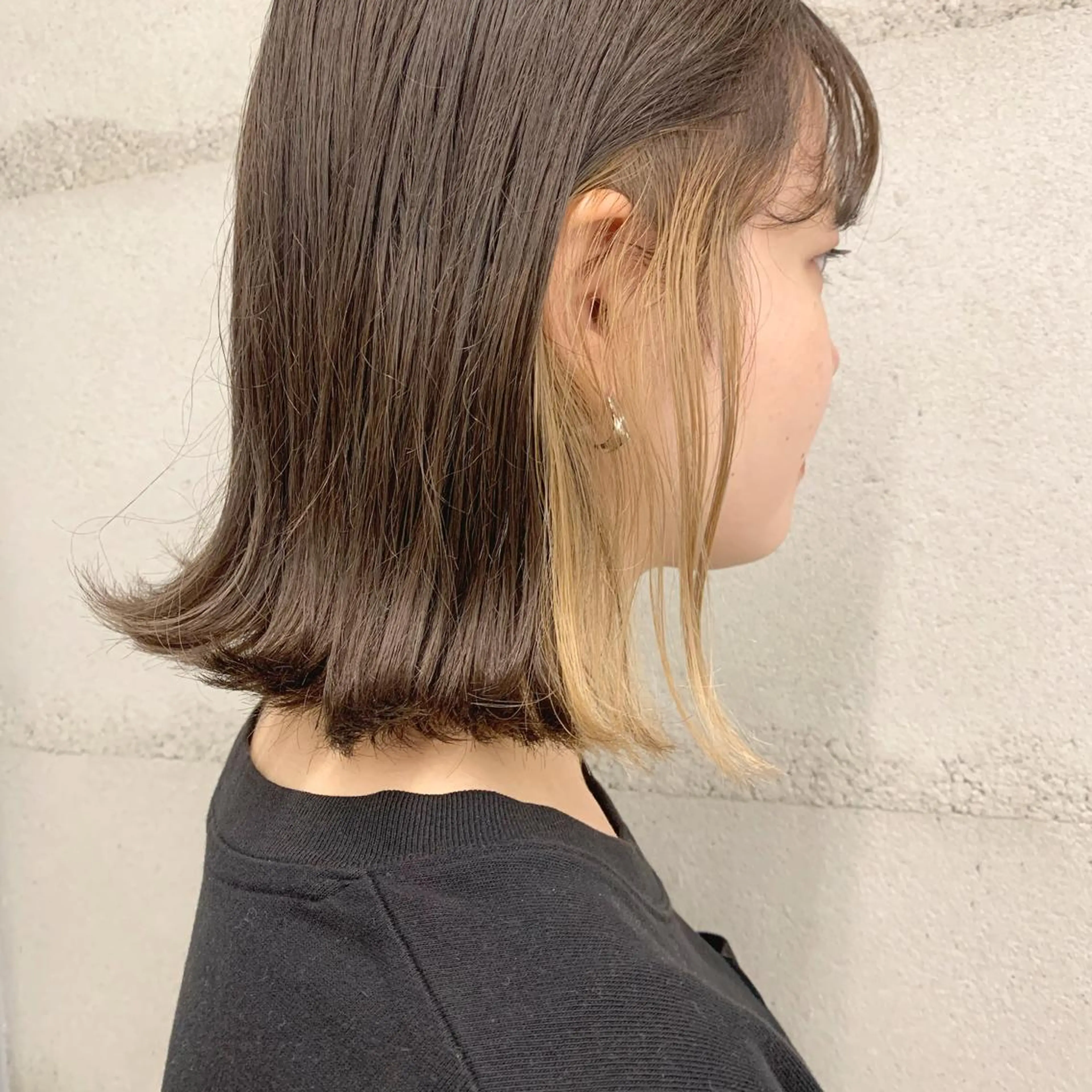 ショート 透明感/オリーブ/ グレージュ/YUKAのヘアスタイル