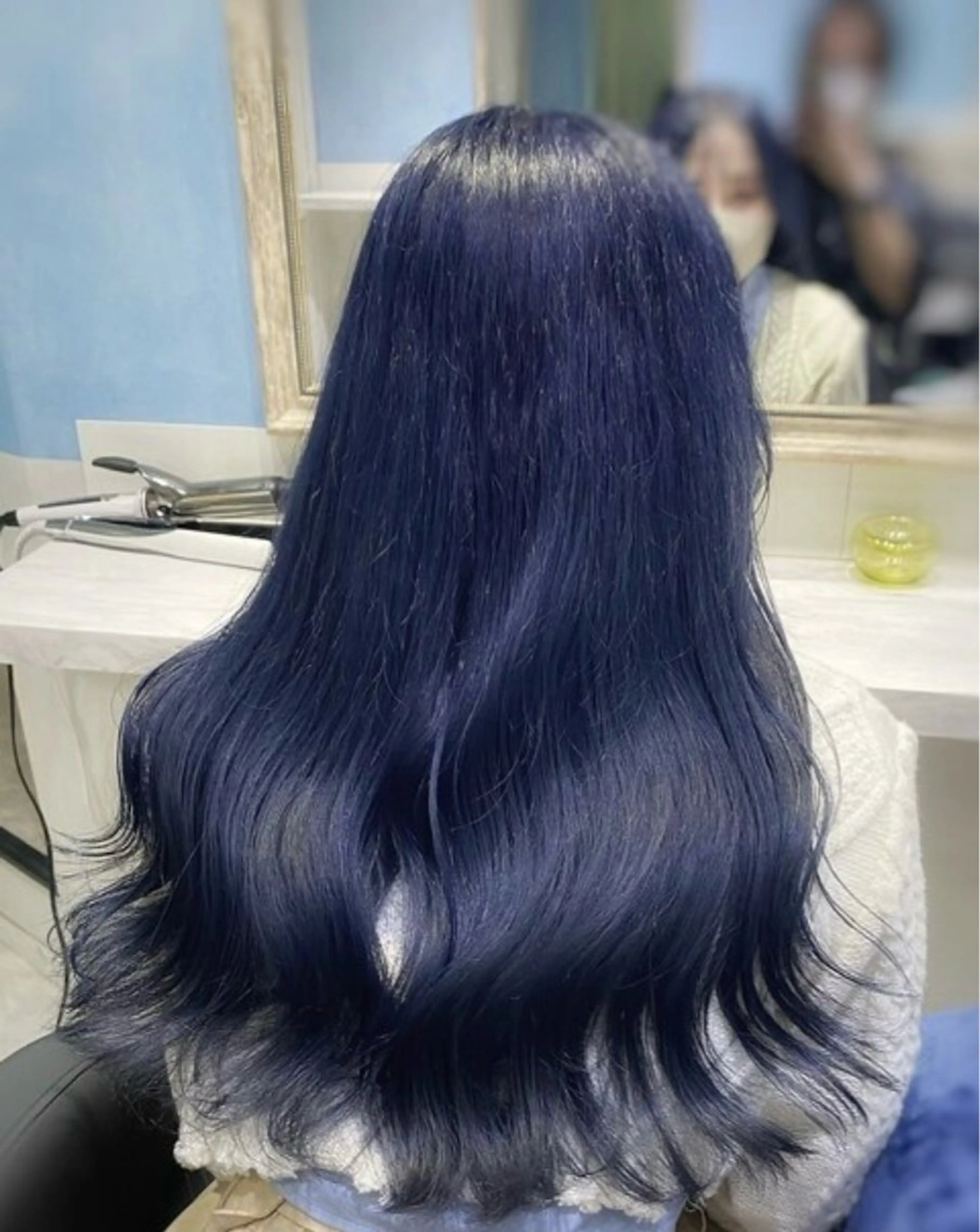 ロング カラー ブリーチ ブルーカラー ネイビーカラー シルバー ロング 🦋ブリーチ/カラー 専門Aya💖のヘアスタイル