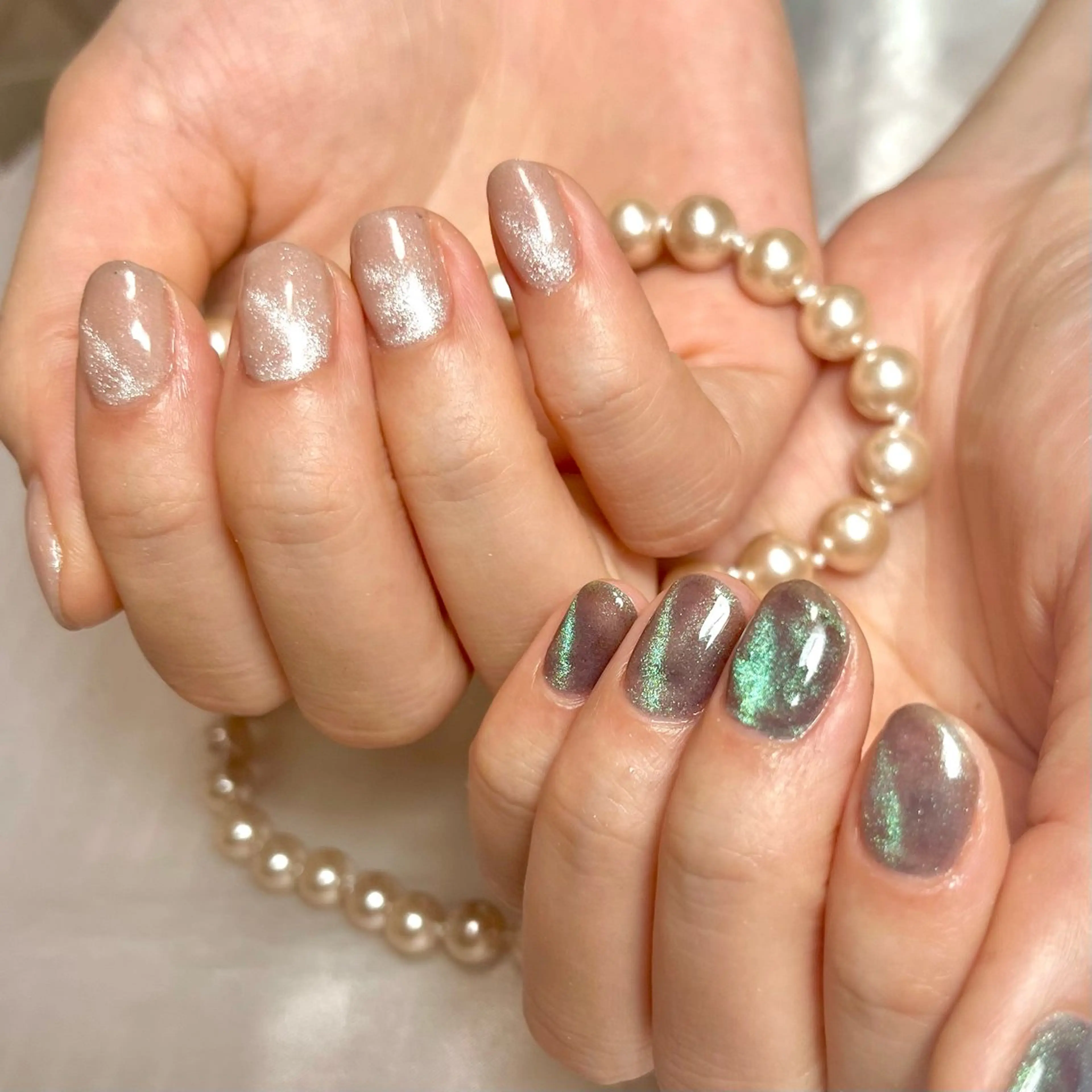 ネイル グリーン キラキラネイル 韓国ネイル ラメ(グリッター) マグネットネイル 韓国ネイル💠 Tomoのネイルデザイン