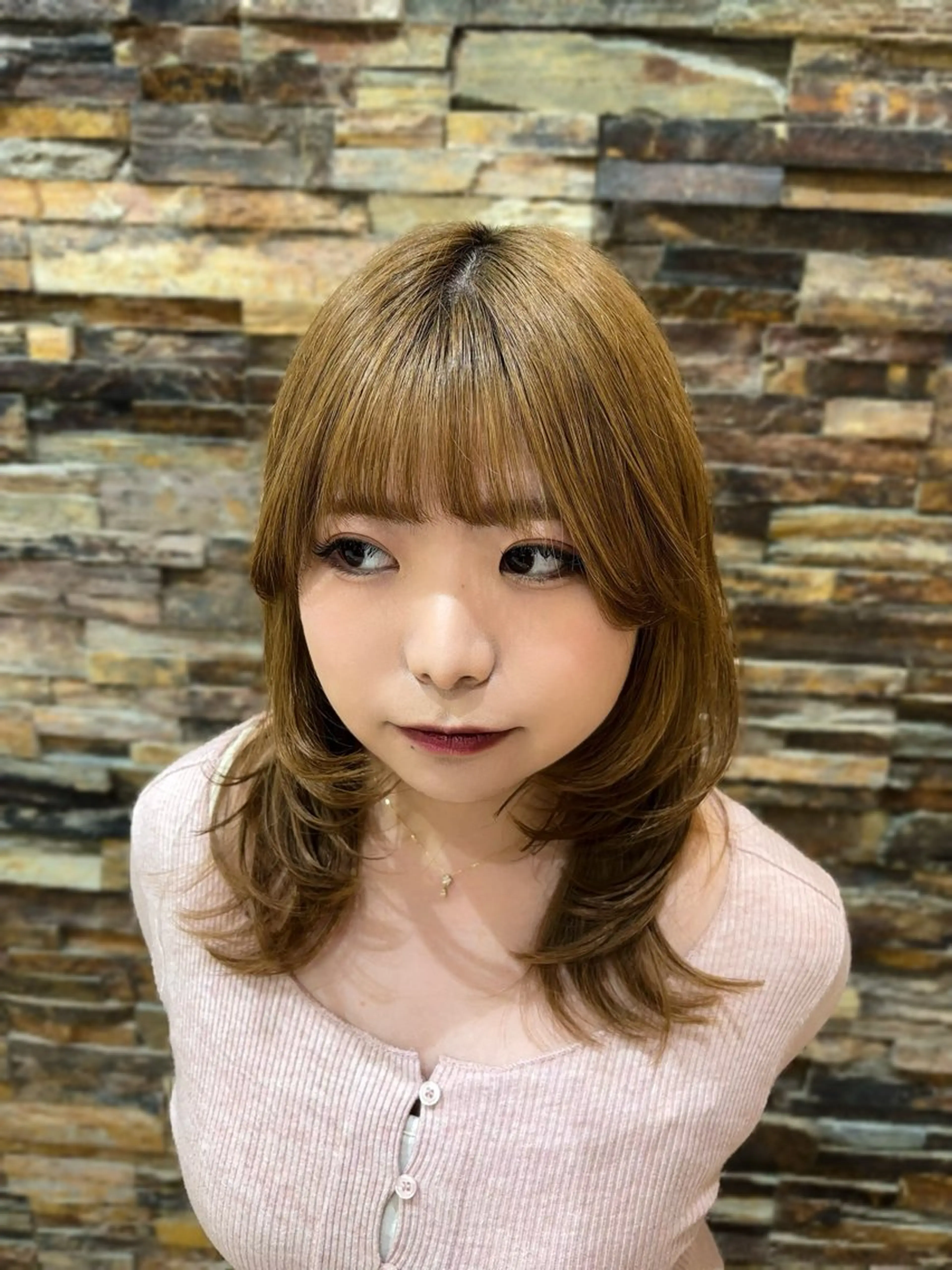 ミディアム ミディアムレイヤー 韓国風ヘア レイヤーカット SUNS fellina所属・SUNS/鈴木 亜門のヘアスタイル